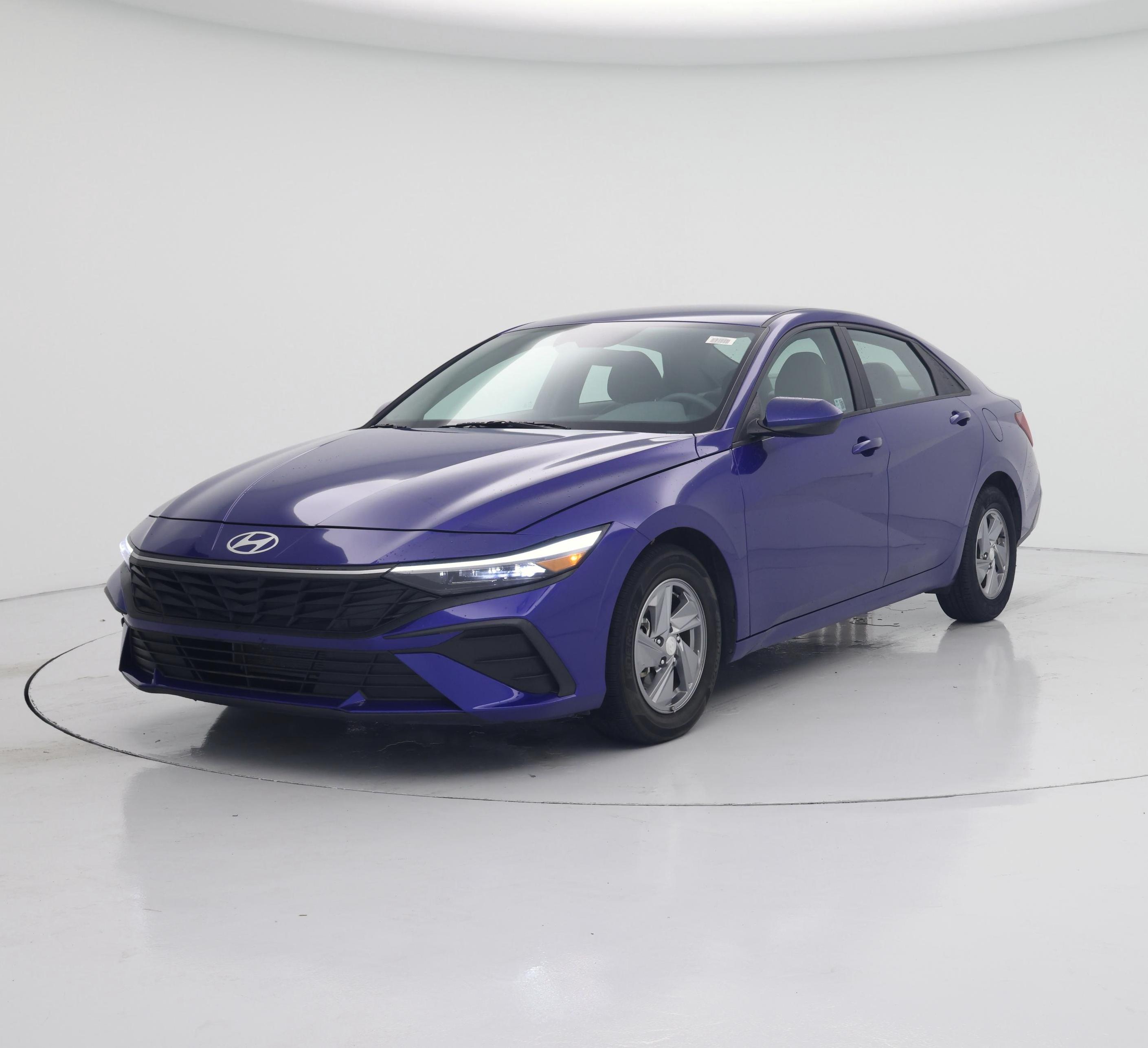 Thumbnail: 2024 Hyundai Elantra - 4