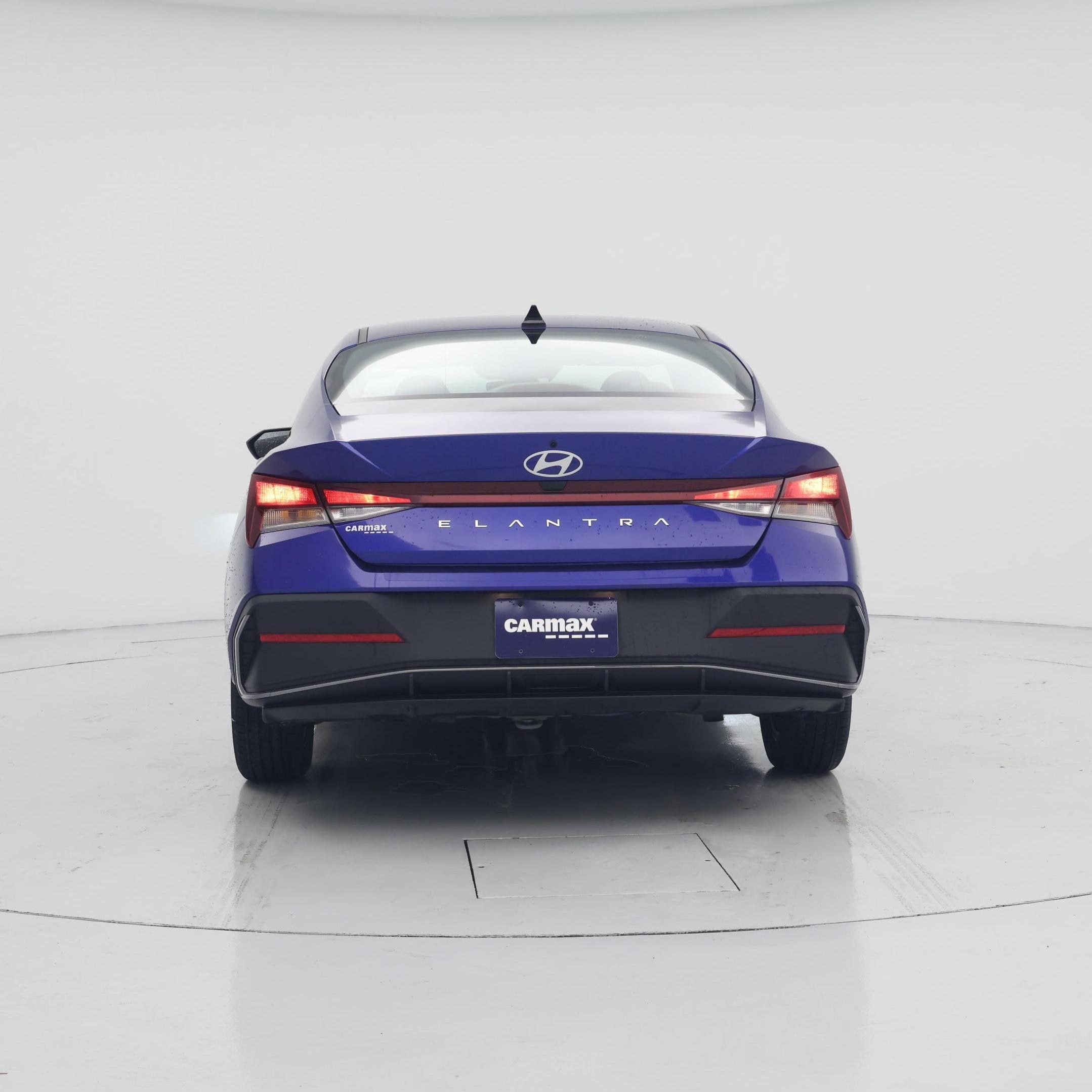 Thumbnail: 2024 Hyundai Elantra - 6