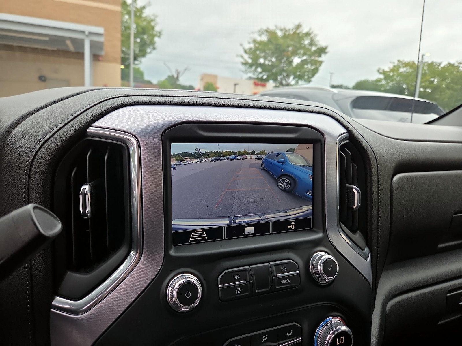 2020 GMC Sierra 1500 SLT - Photo 15