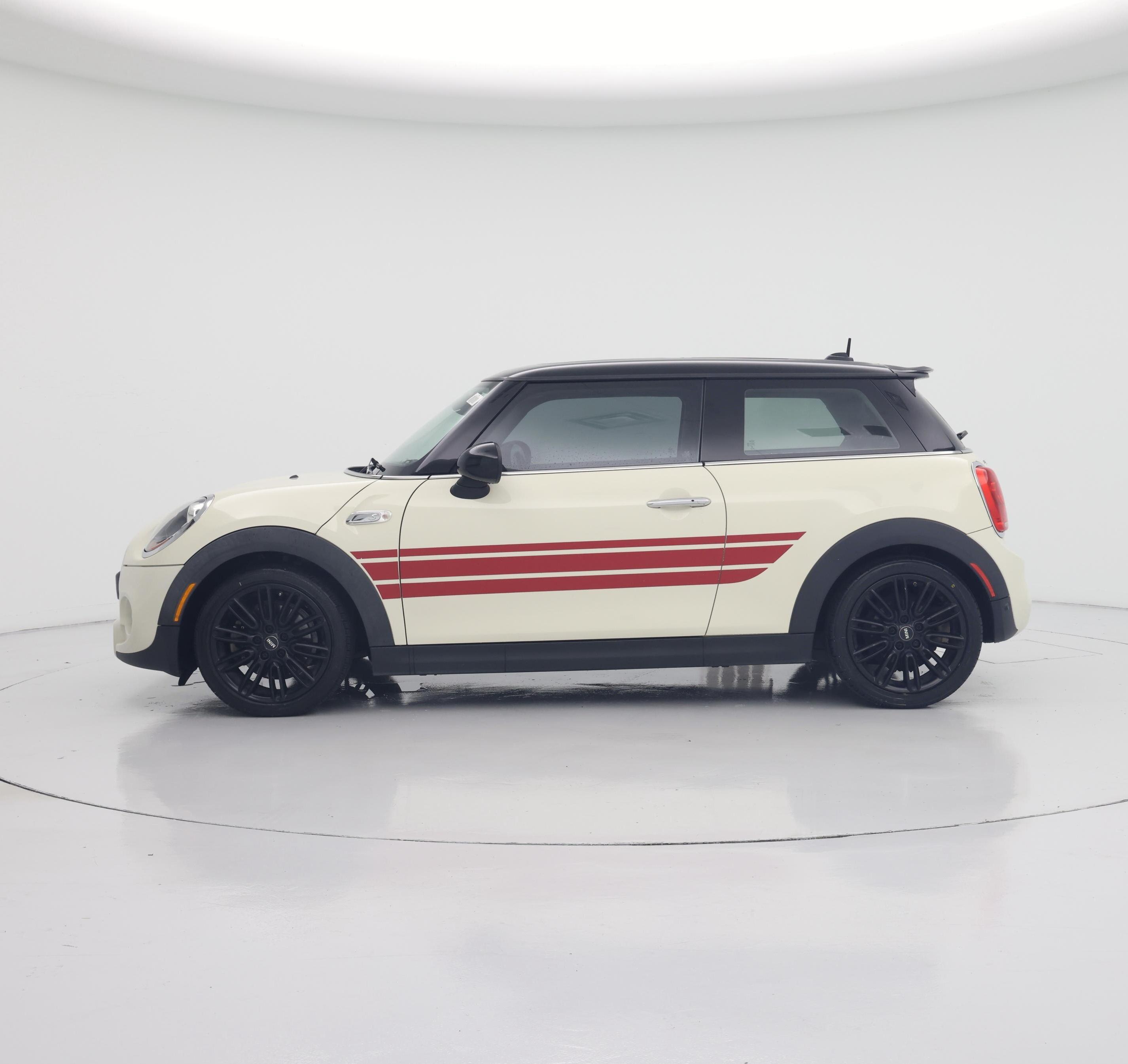 Thumbnail: 2018 MINI Cooper Hardtop - 3