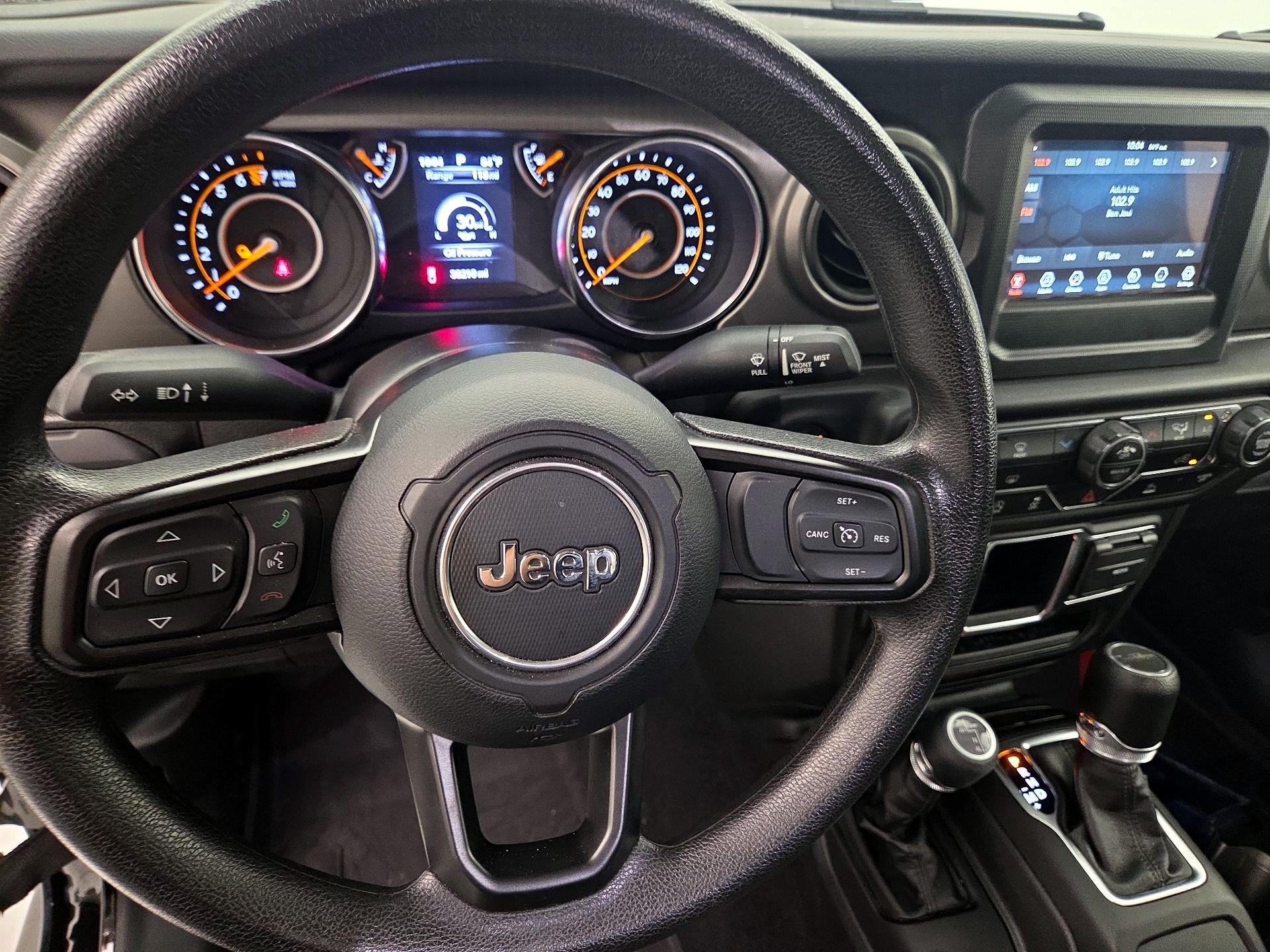 Thumbnail: 2023 Jeep Gladiator - 10