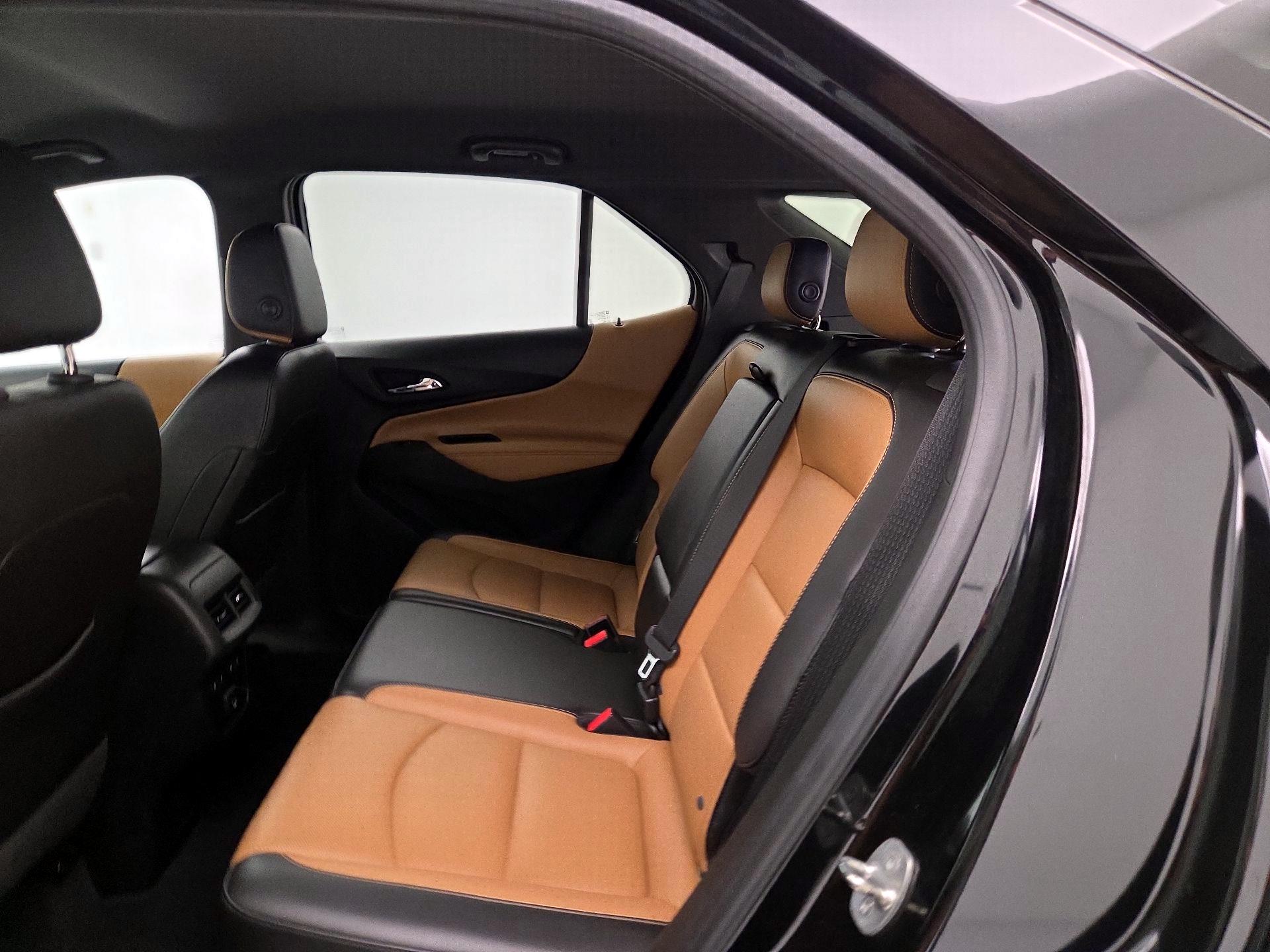 Thumbnail: 2019 Chevrolet Equinox - 19