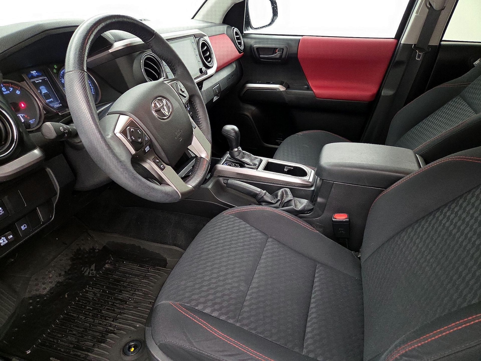 Power Seat(s) & Side Airbags