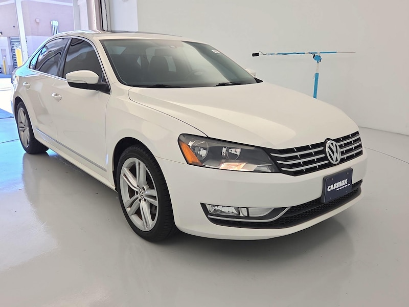 2015 Volkswagen Passat SE