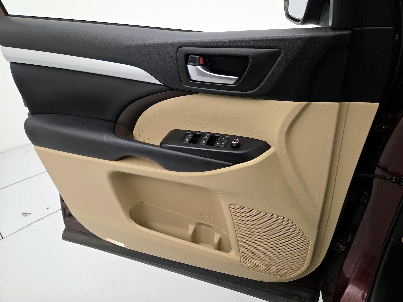 2018 Toyota Highlander XLE - Photo 11