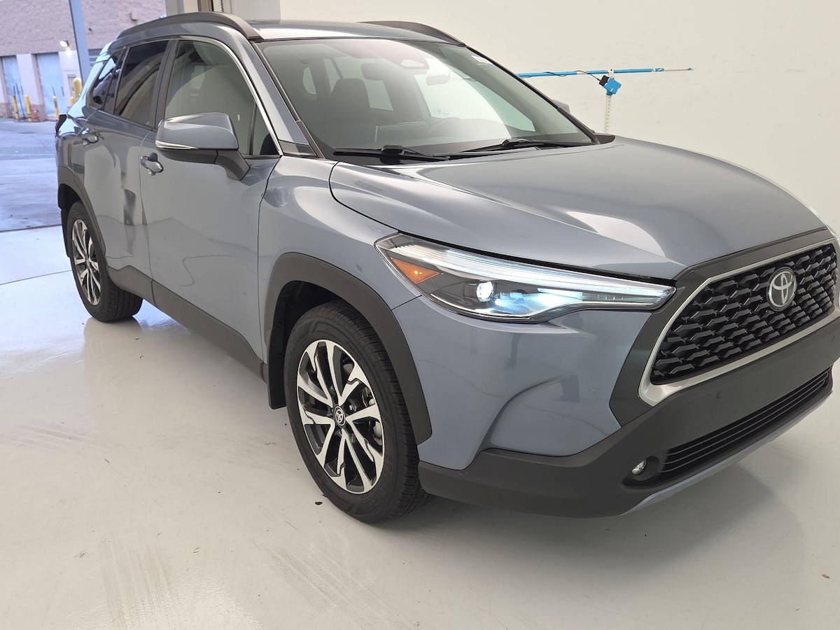 Featured vehicle