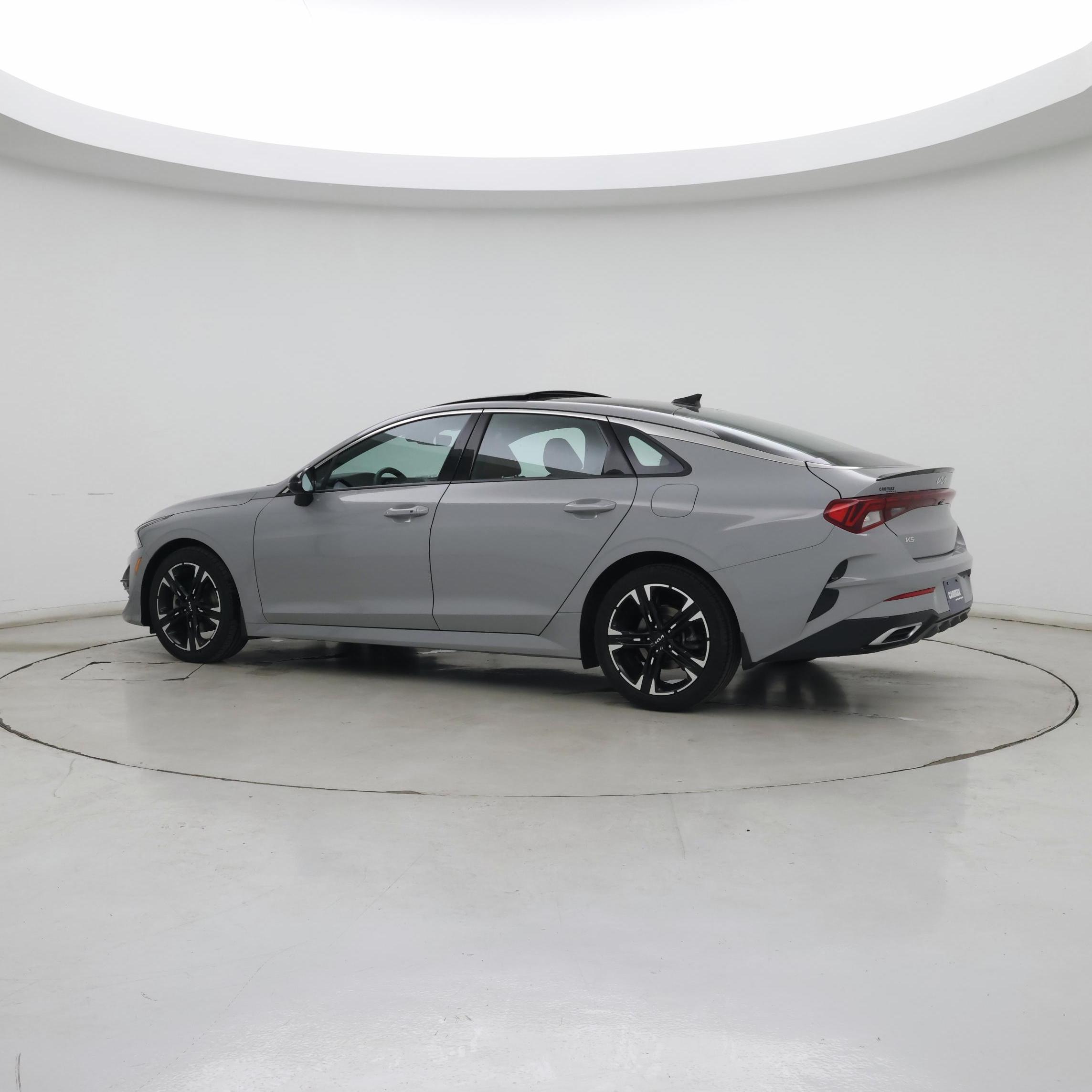 Thumbnail: 2023 Kia K5 - 3