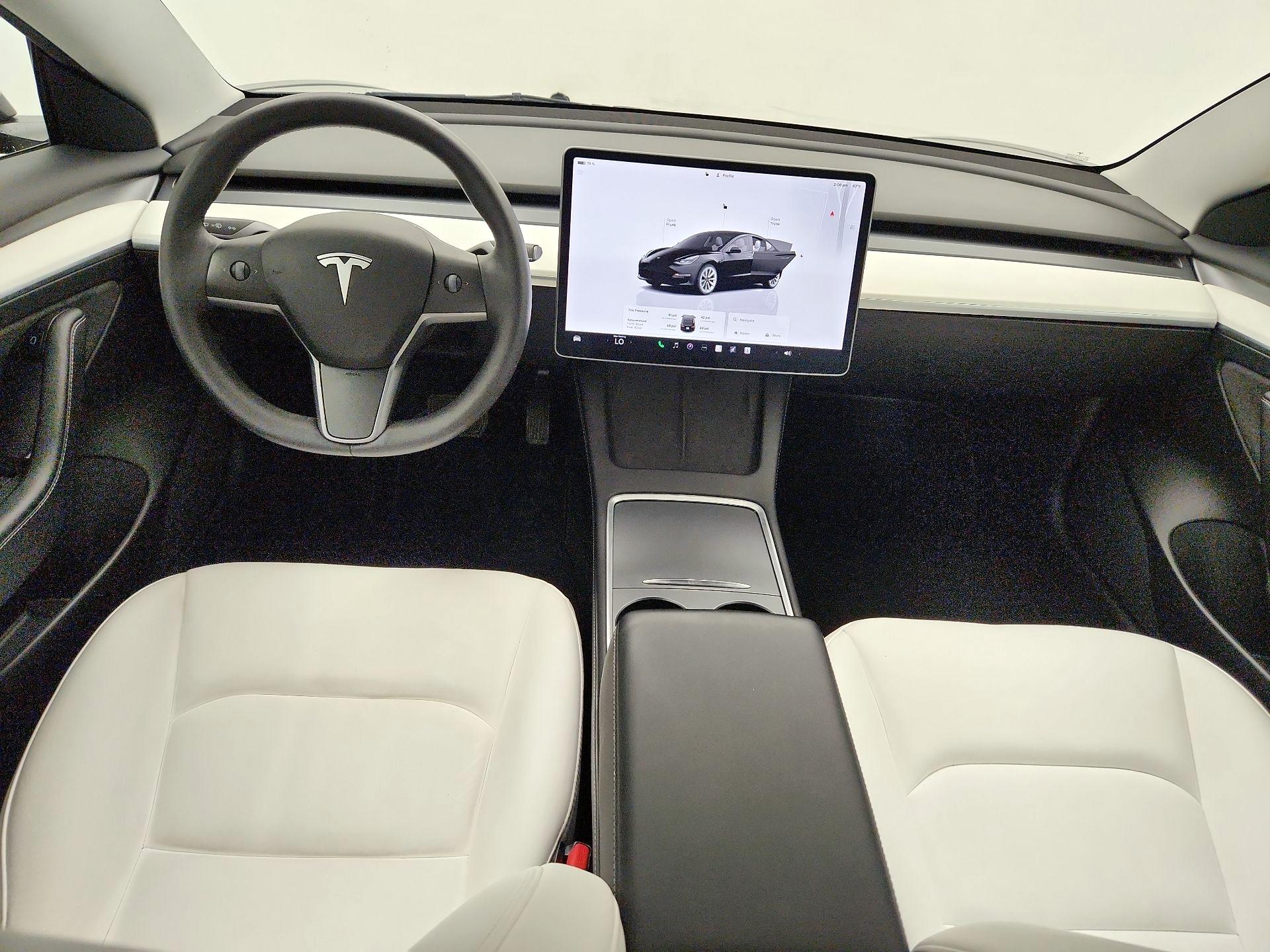 Thumbnail: 2022 Tesla Model 3 - 9