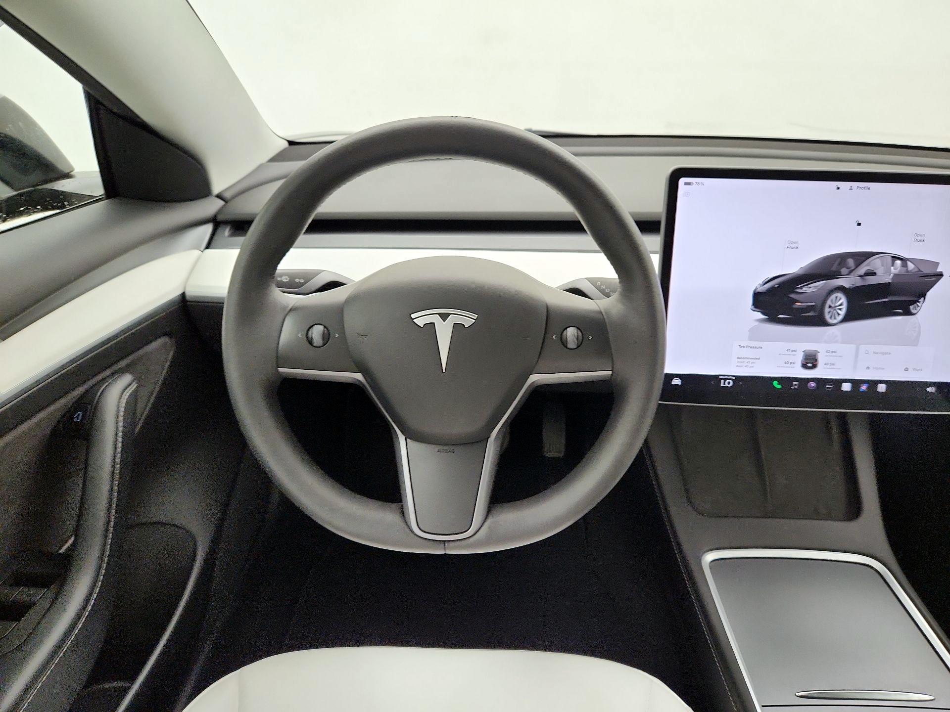 Thumbnail: 2022 Tesla Model 3 - 10