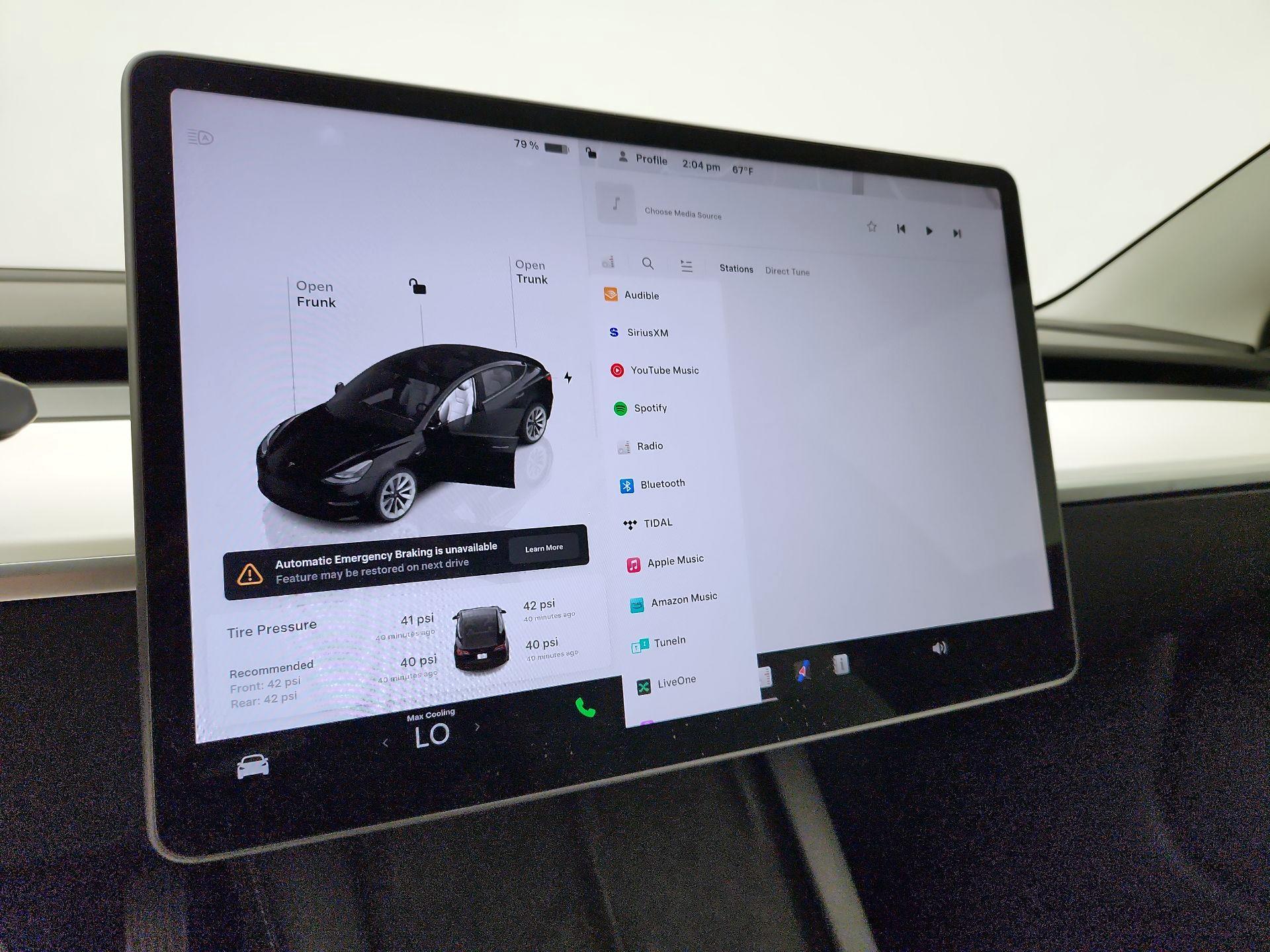 Thumbnail: 2022 Tesla Model 3 - 15