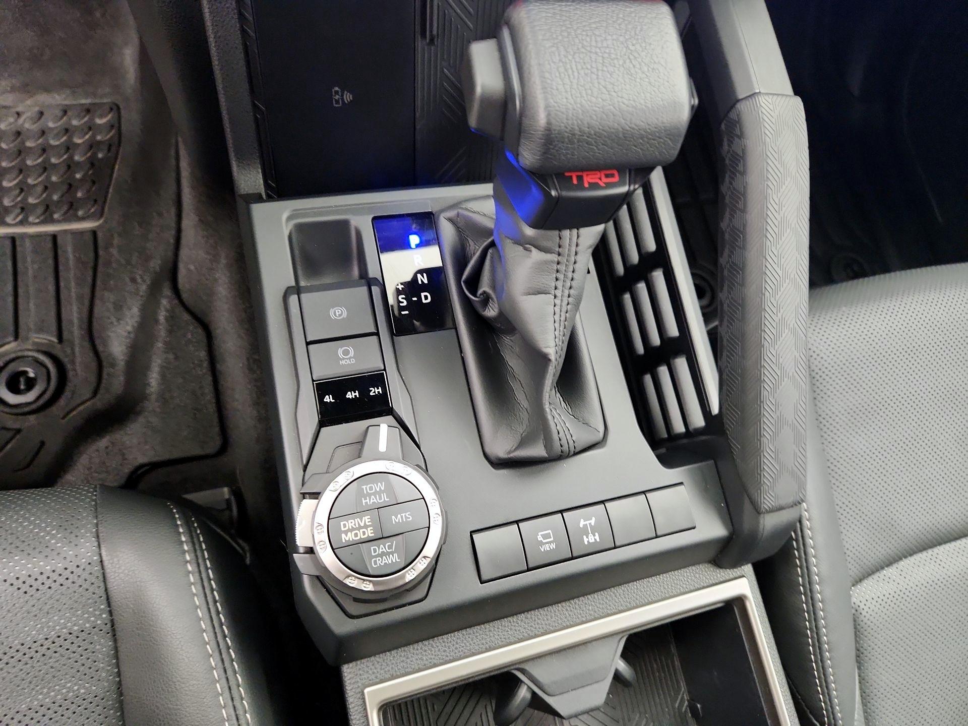 Thumbnail: 2025 Toyota 4Runner - 17