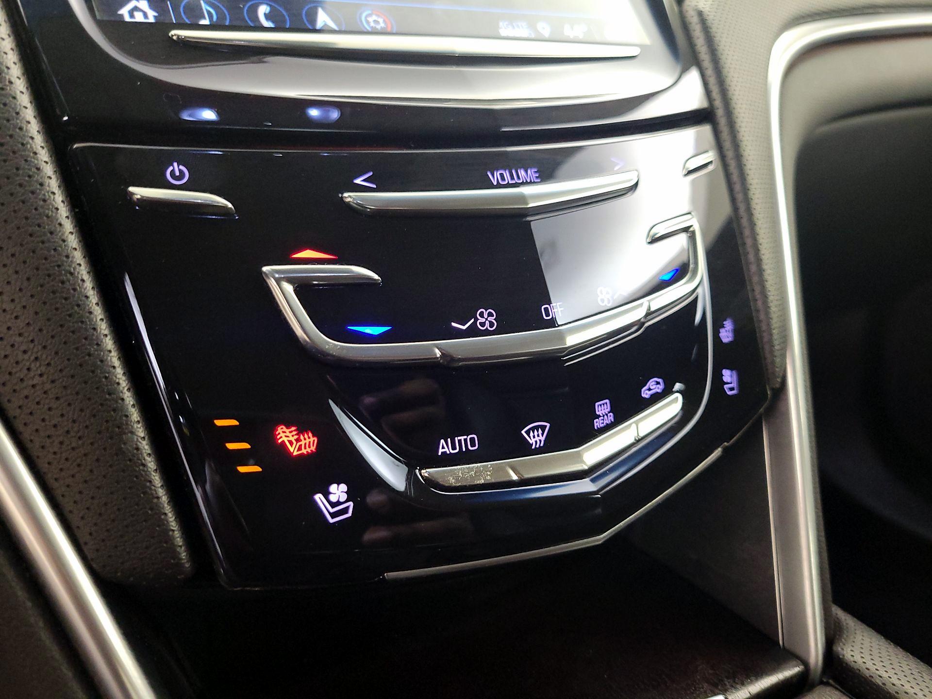 Thumbnail: 2019 Cadillac XTS - 17