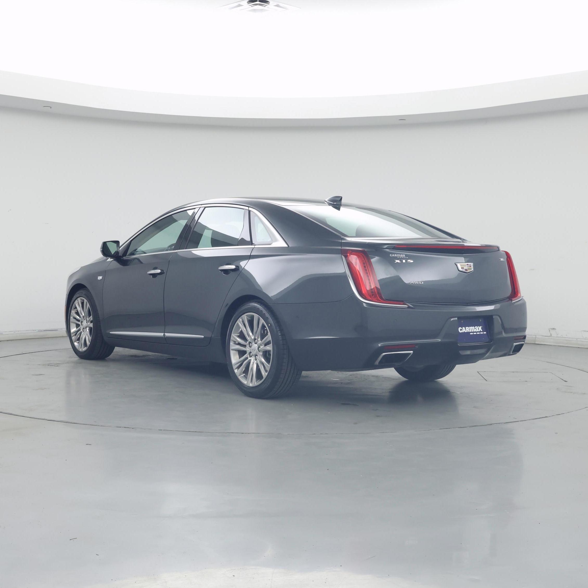 Thumbnail: 2019 Cadillac XTS - 2