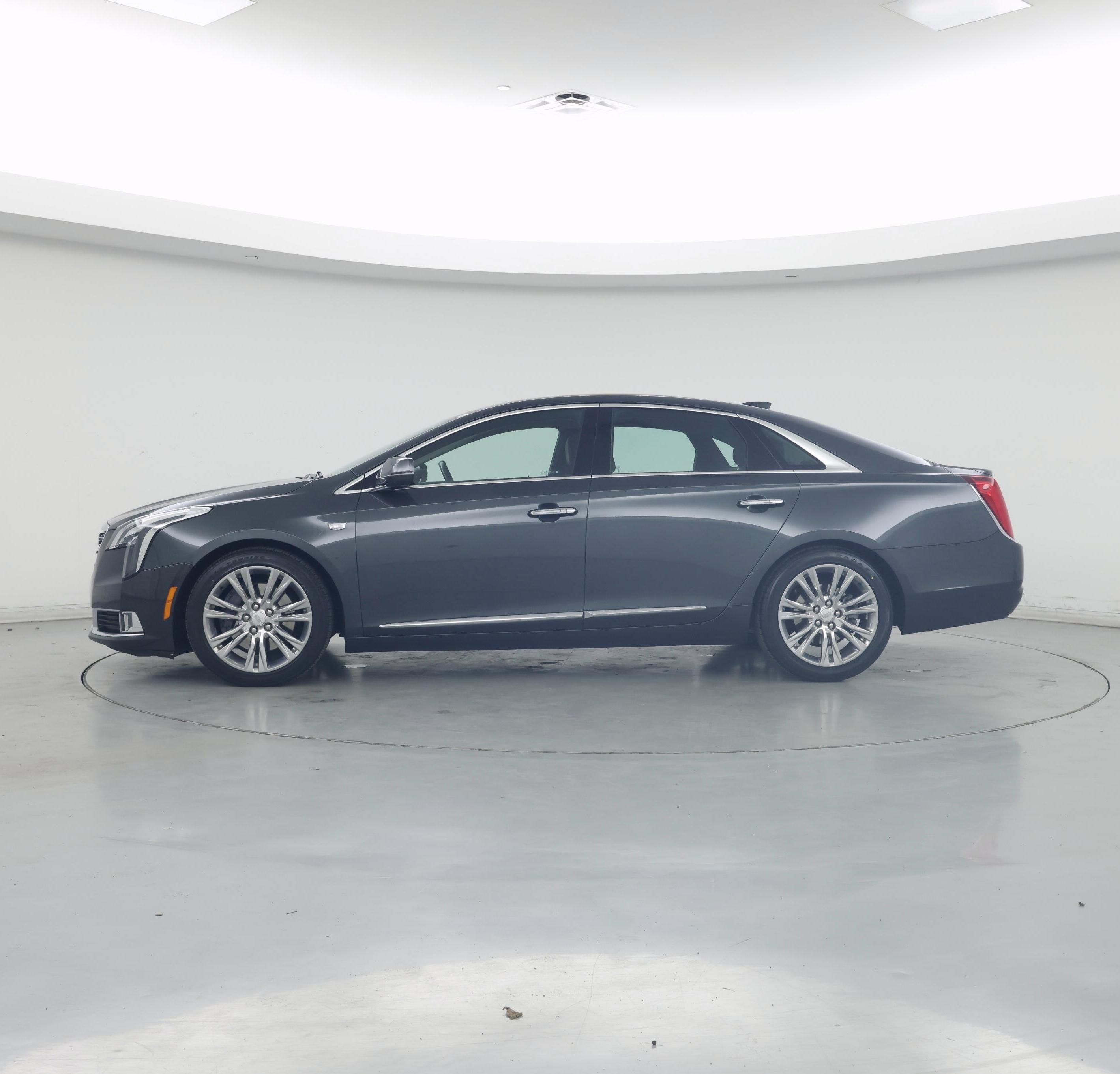 Thumbnail: 2019 Cadillac XTS - 3