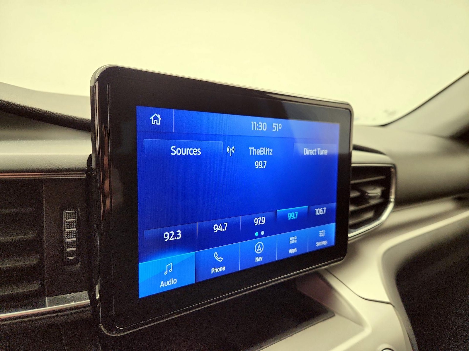 2021 Ford Explorer XLT - Photo 17