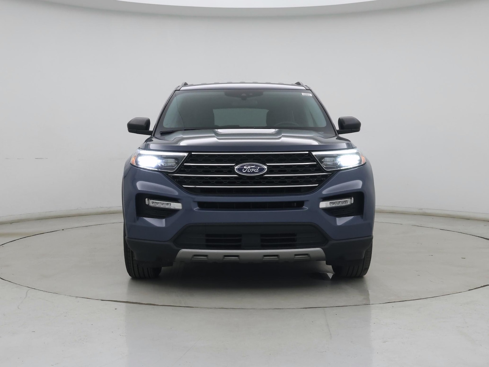 2021 Ford Explorer XLT - Photo 6