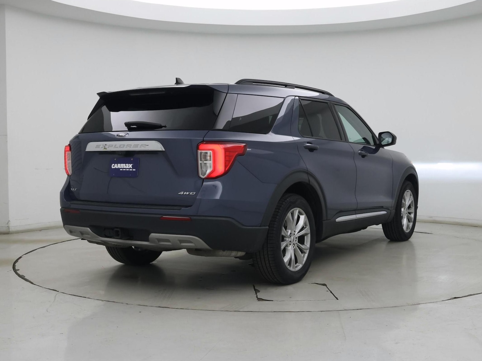 2021 Ford Explorer XLT - Photo 9