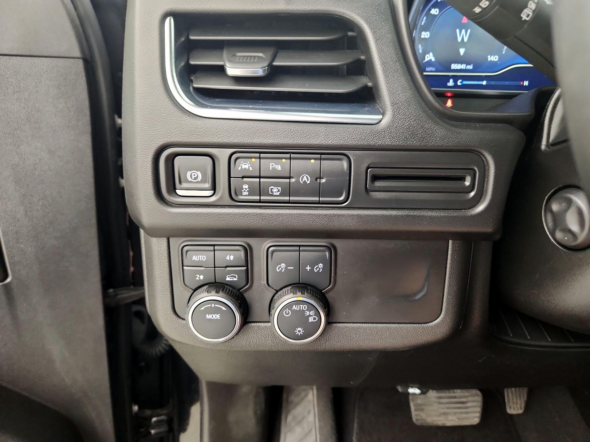 Thumbnail: 2024 Chevrolet Suburban - 13