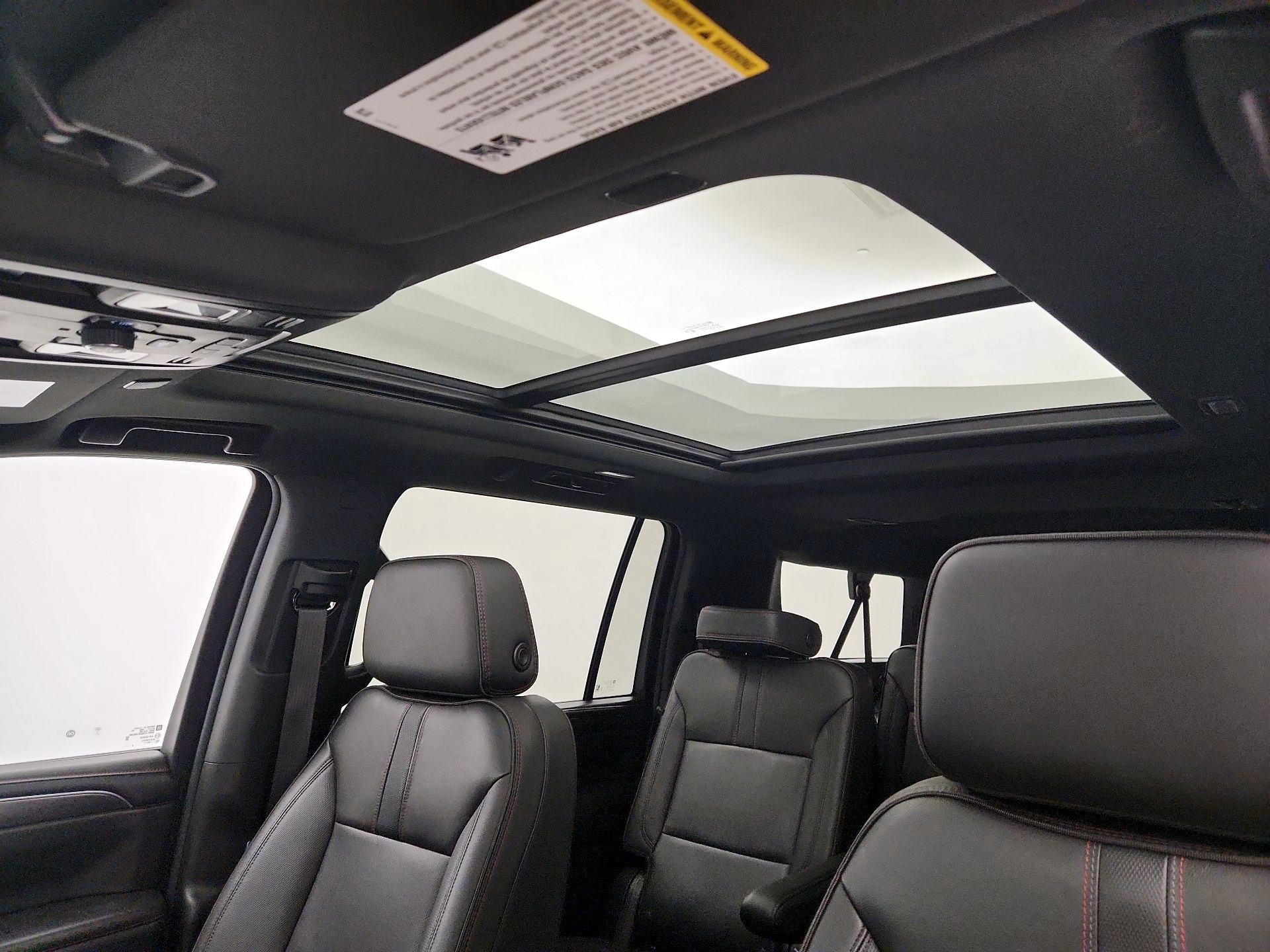 Thumbnail: 2024 Chevrolet Suburban - 19