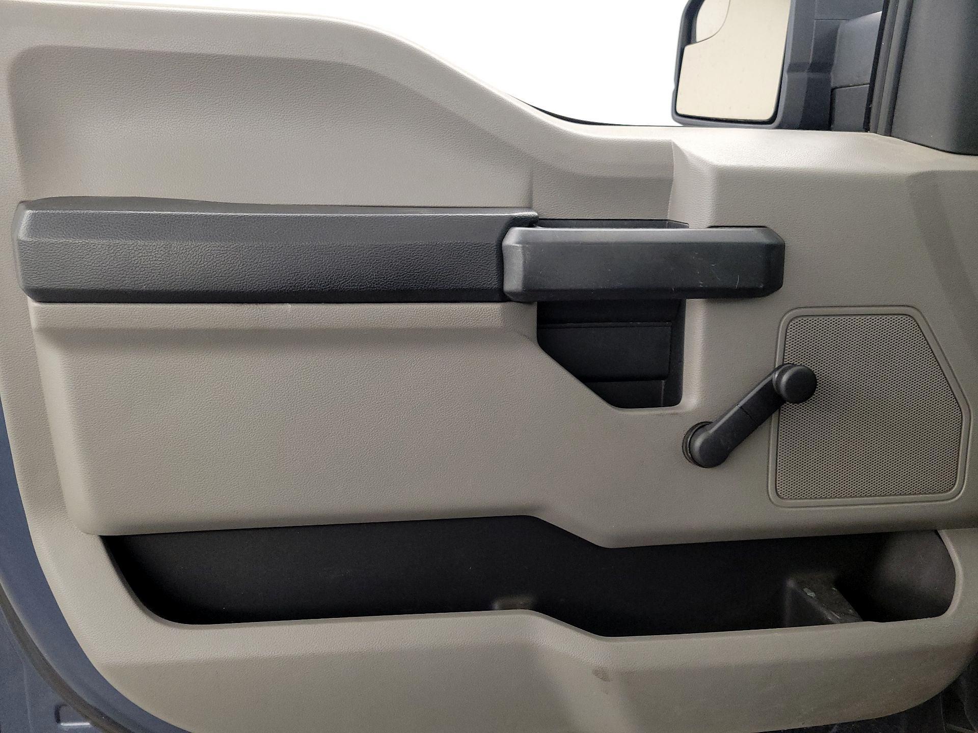 Thumbnail: 2015 Ford F-150 - 12