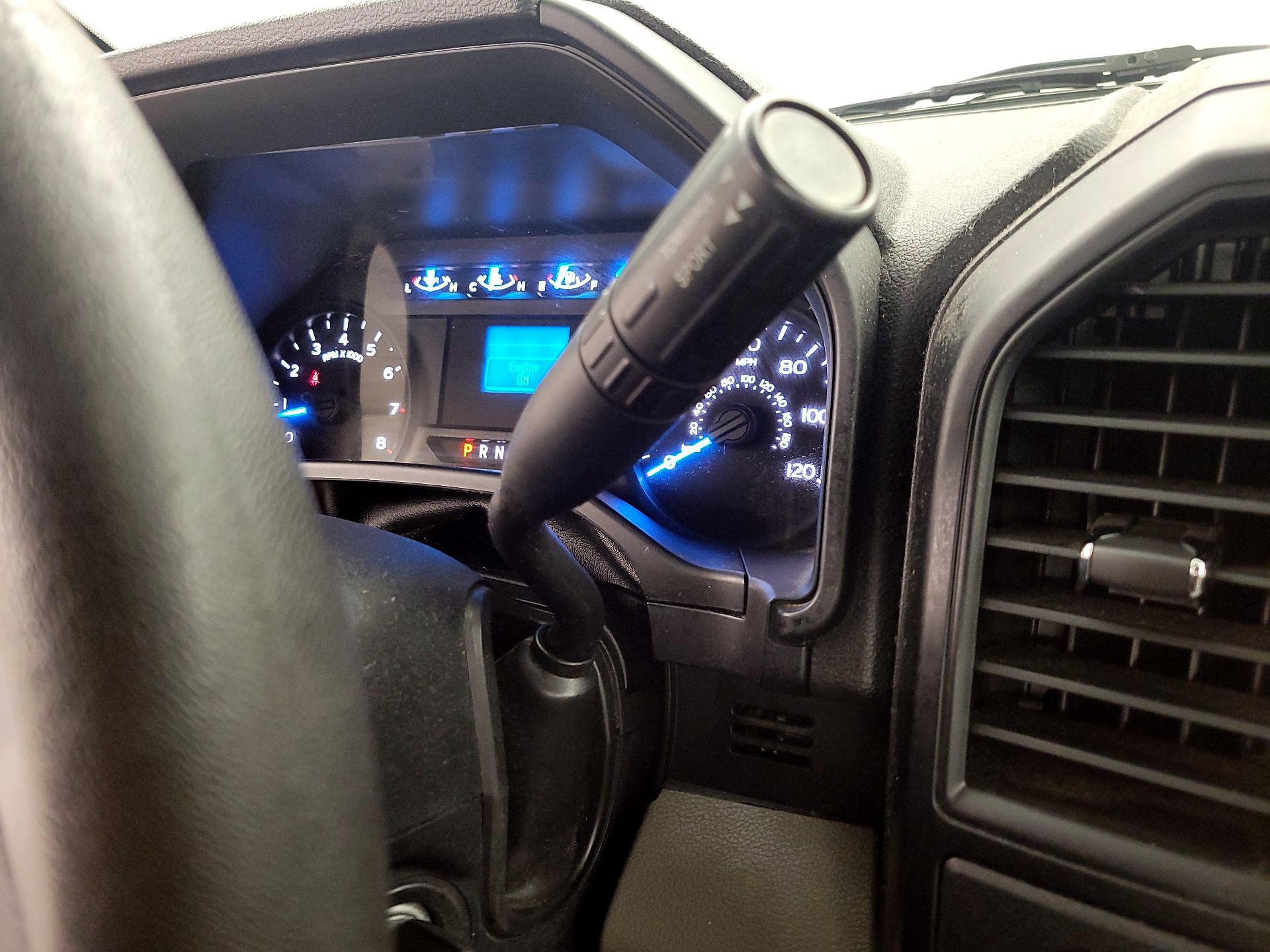 Thumbnail: 2015 Ford F-150 - 16