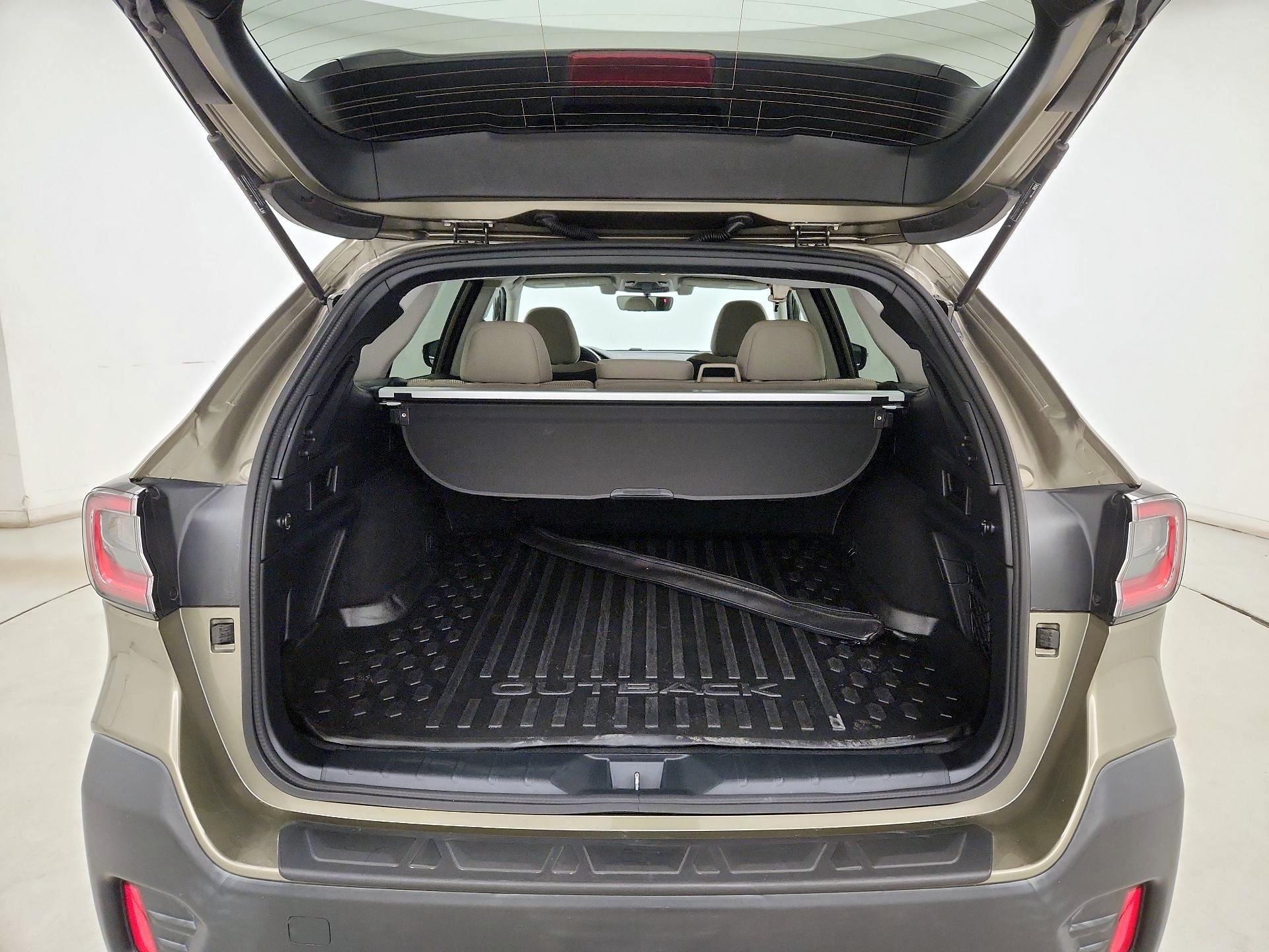 Thumbnail: 2022 Subaru Outback - 20