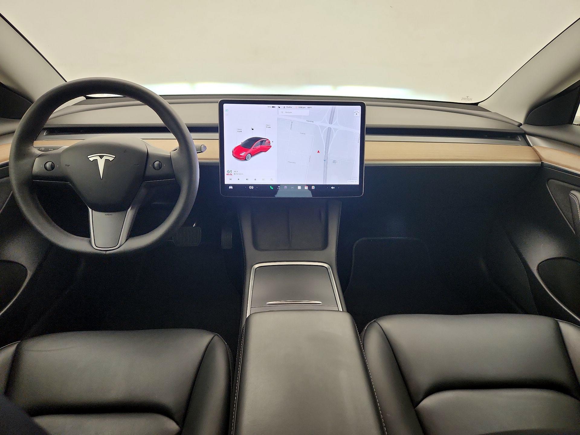Thumbnail: 2021 Tesla Model 3 - 9