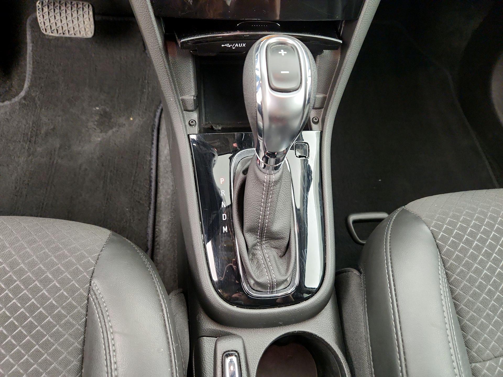 Thumbnail: 2020 Buick Encore - 17