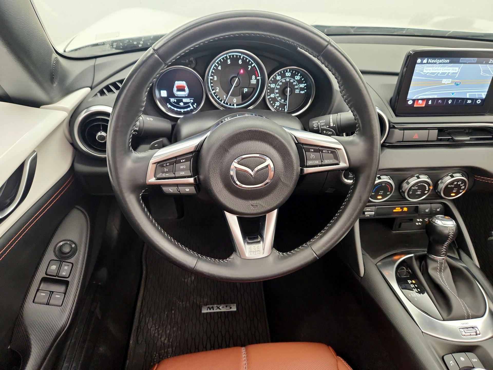 Thumbnail: 2023 Mazda MX-5 Miata - 10