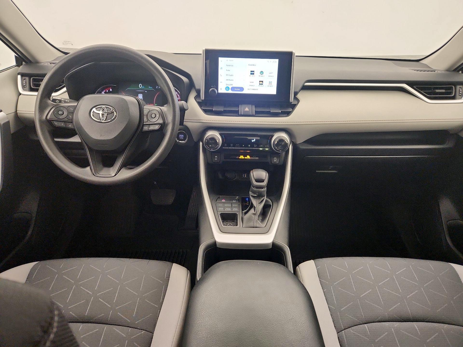 Thumbnail: 2024 Toyota RAV4 - 9