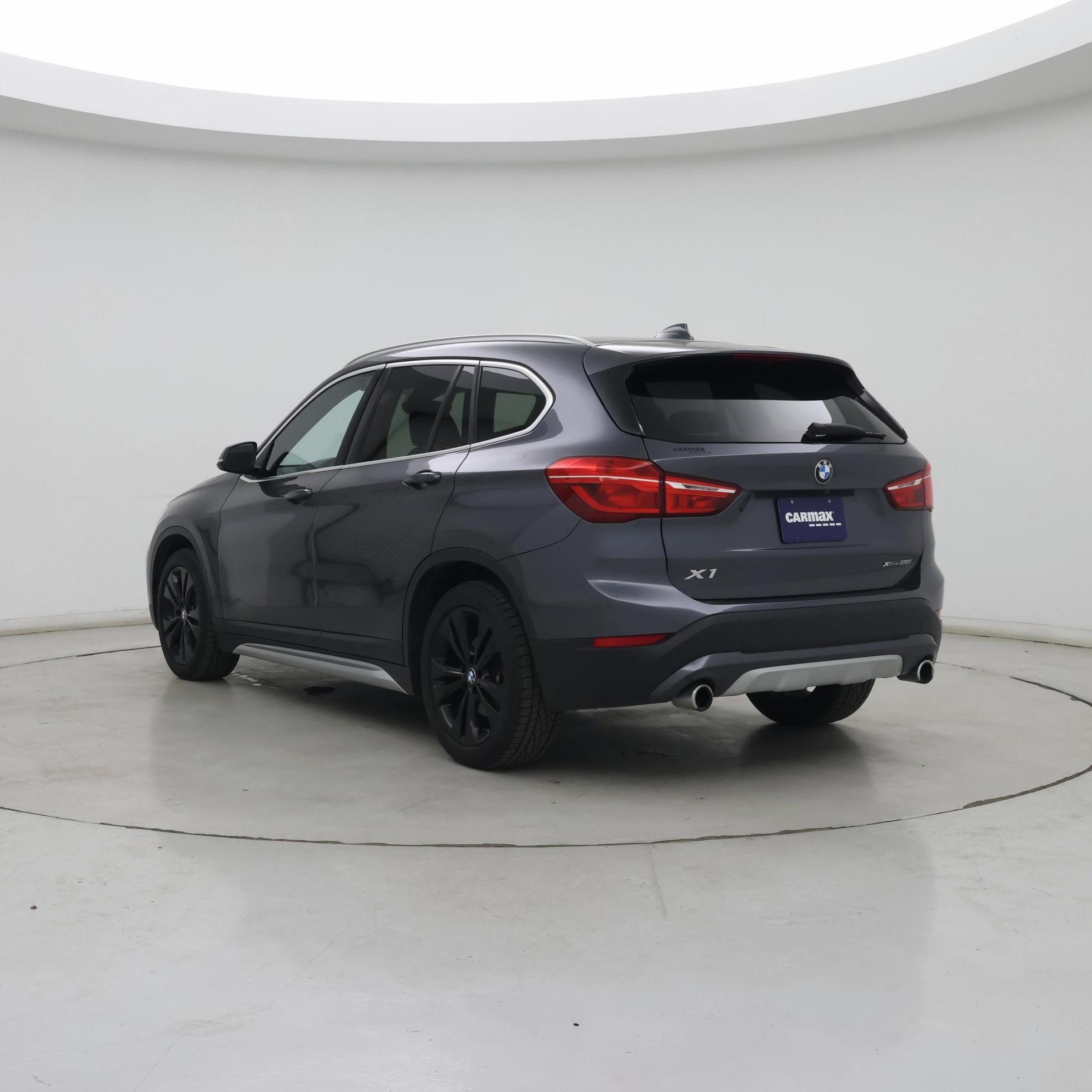 Thumbnail: 2020 BMW X1 - 2