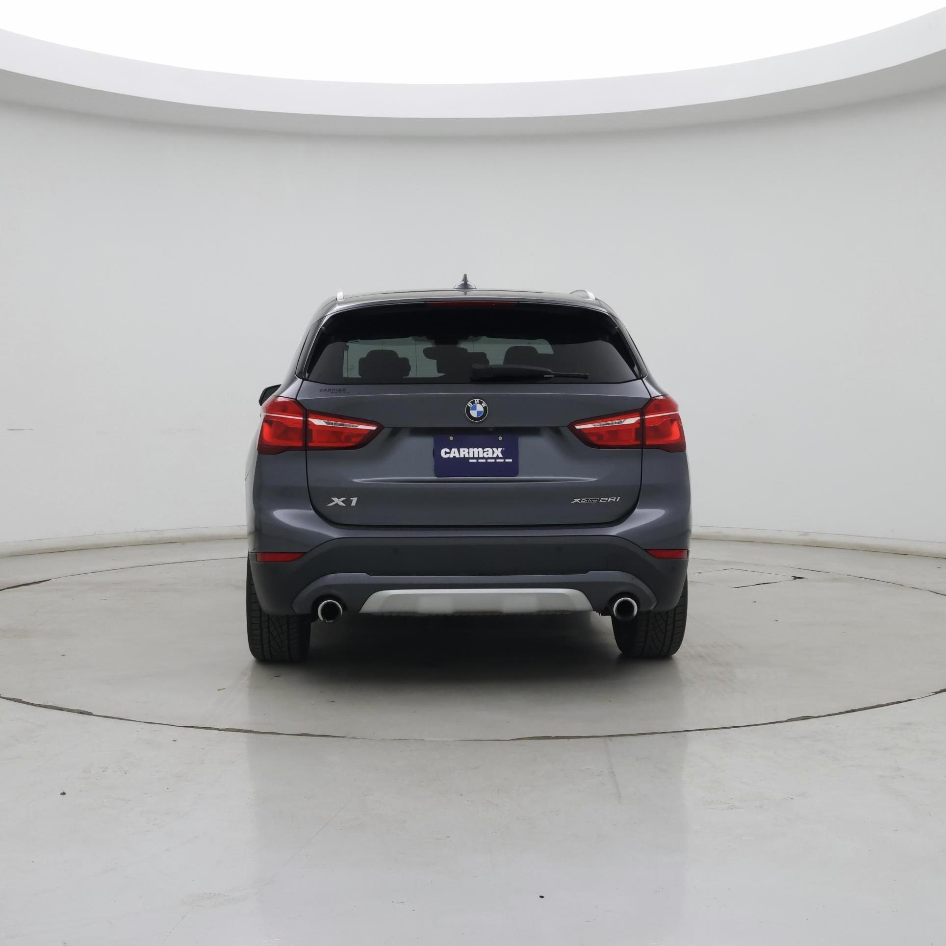 Thumbnail: 2020 BMW X1 - 6