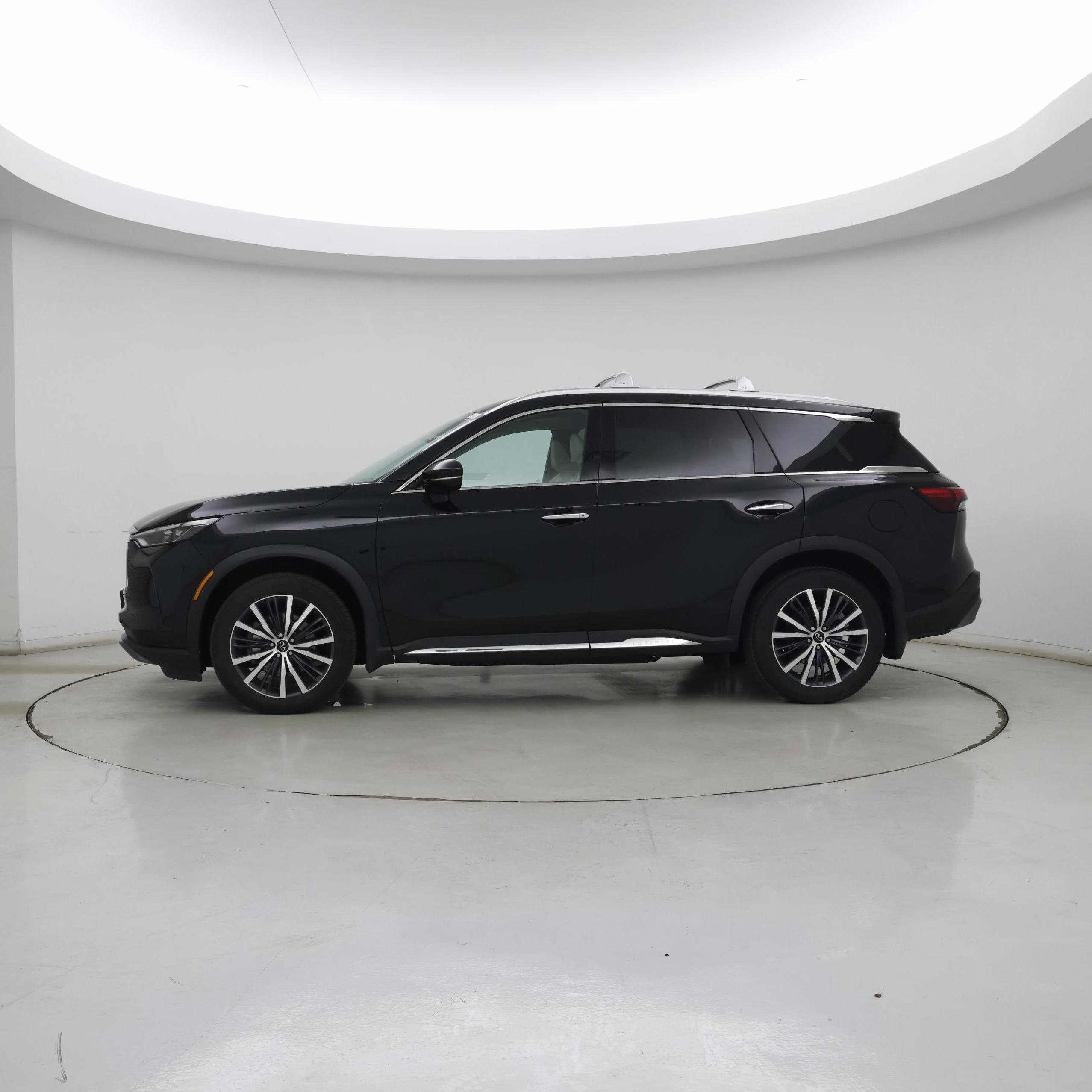 Thumbnail: 2023 INFINITI QX60 - 3