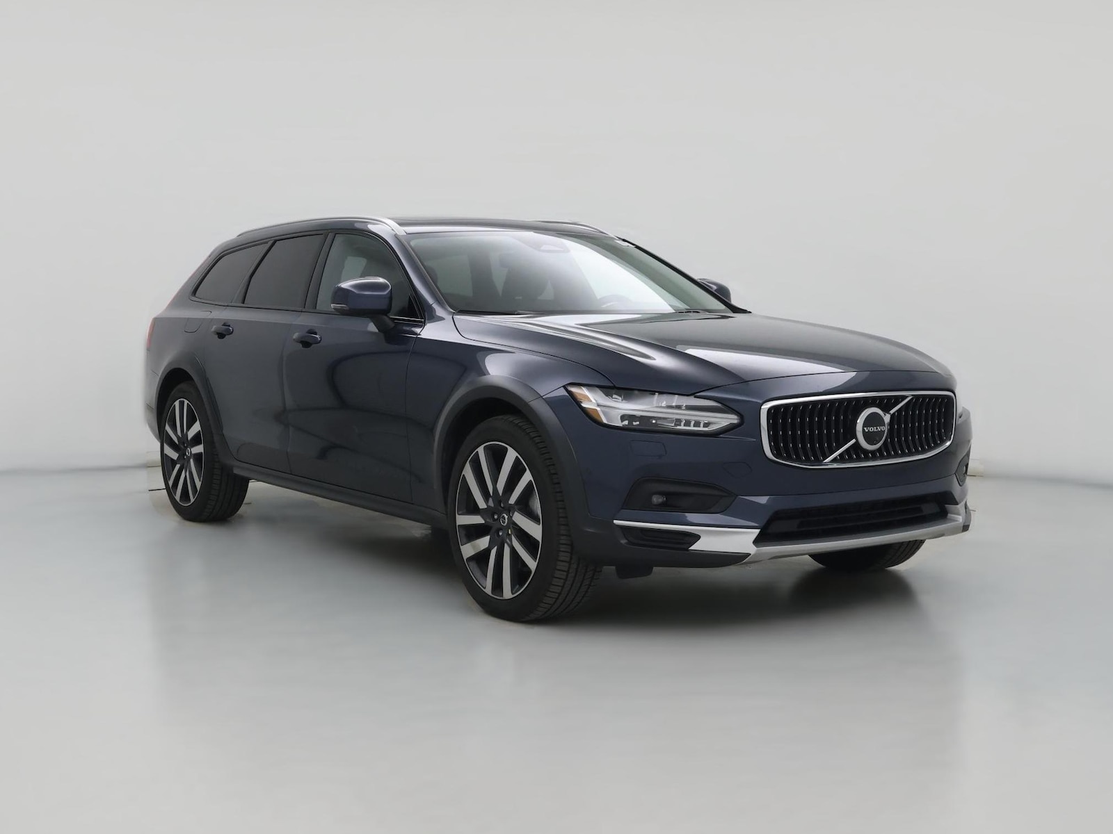 2025 Volvo V90 Cross Country