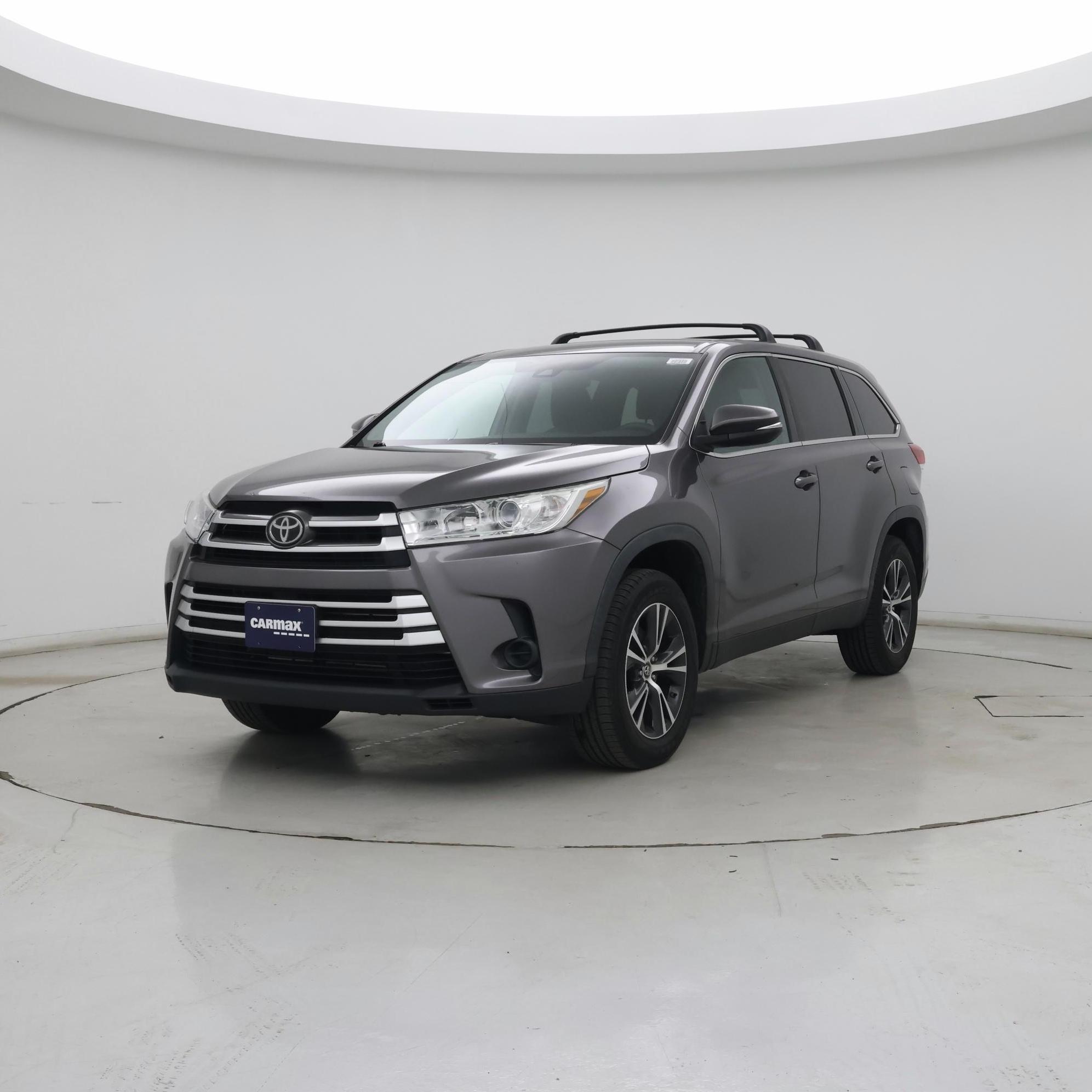 Thumbnail: 2019 Toyota Highlander - 4