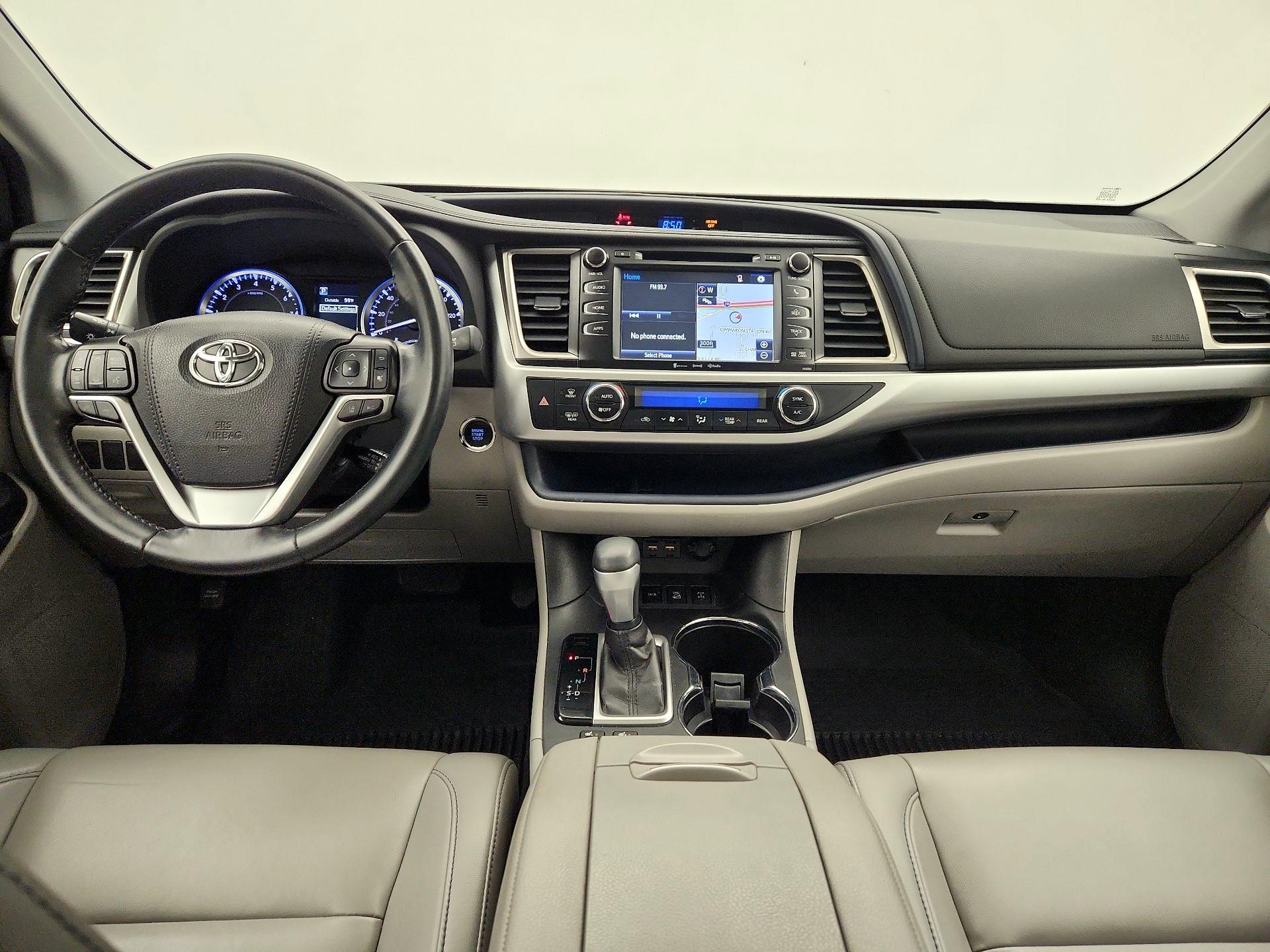 Thumbnail: 2019 Toyota Highlander - 9