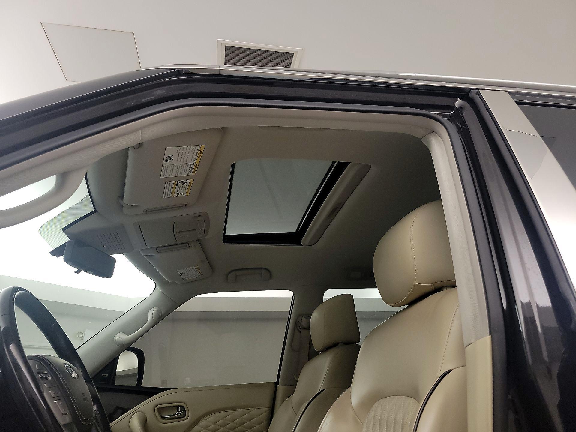 Thumbnail: 2019 INFINITI QX80 - 20
