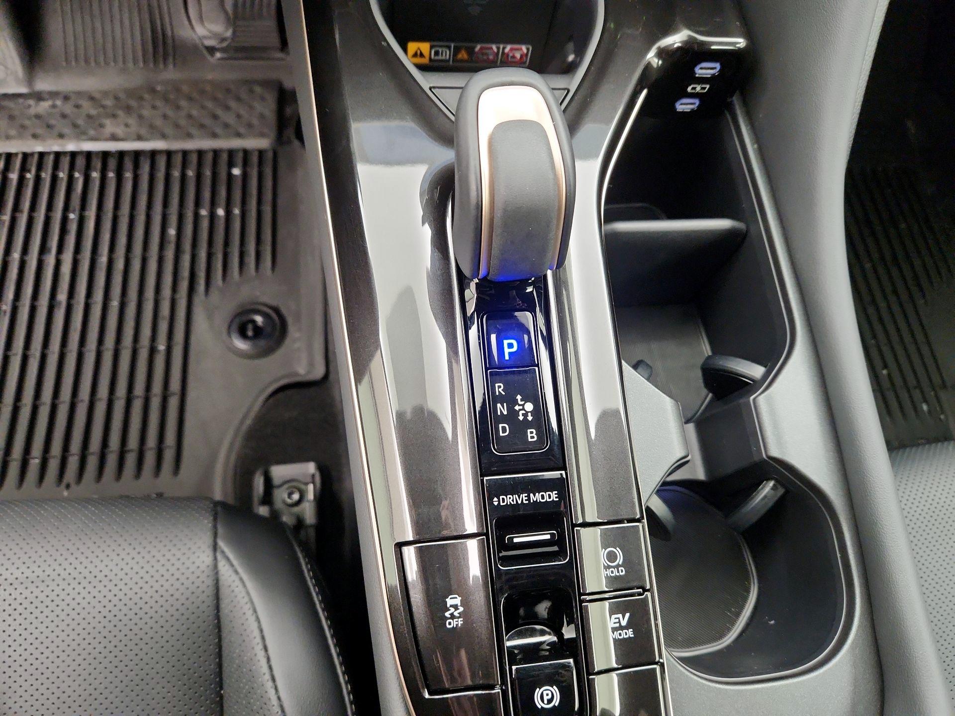 Thumbnail: 2026 Toyota Crown - 18