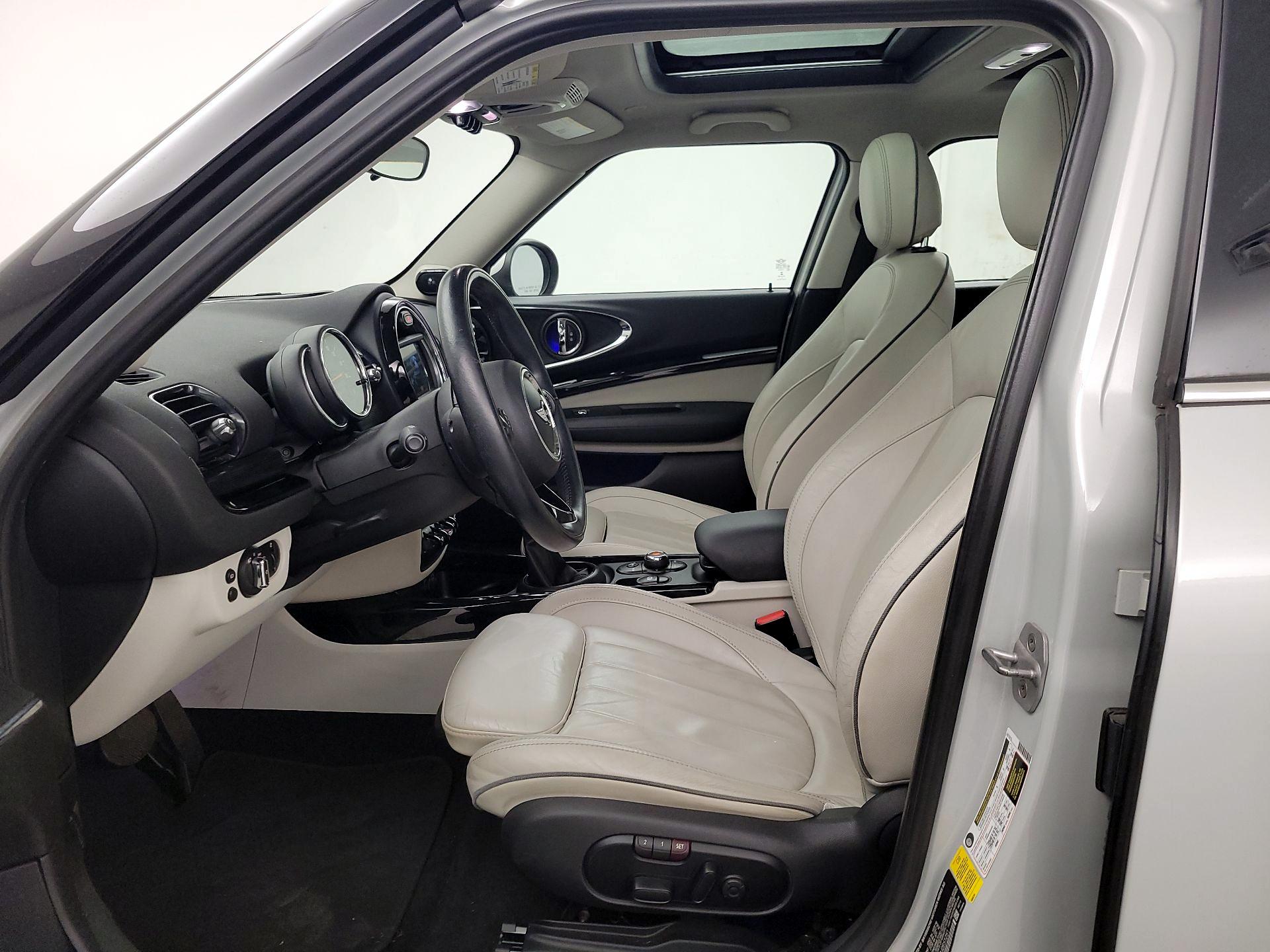 Thumbnail: 2018 MINI Cooper Clubman - 11