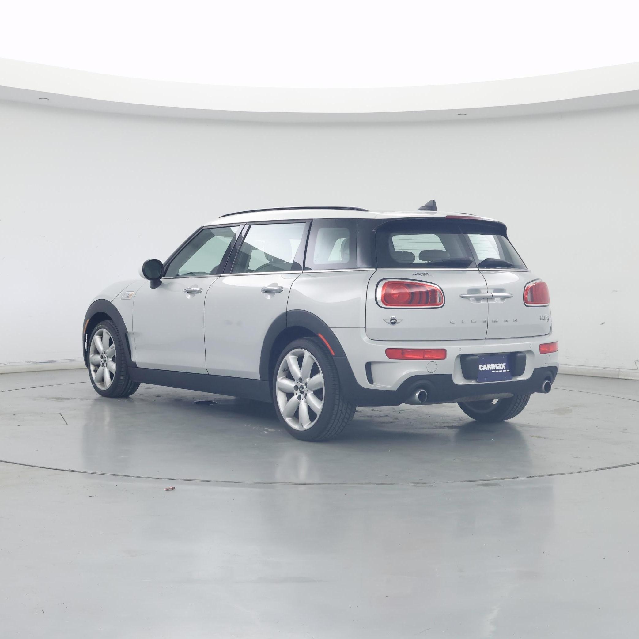 Thumbnail: 2018 MINI Cooper Clubman - 2