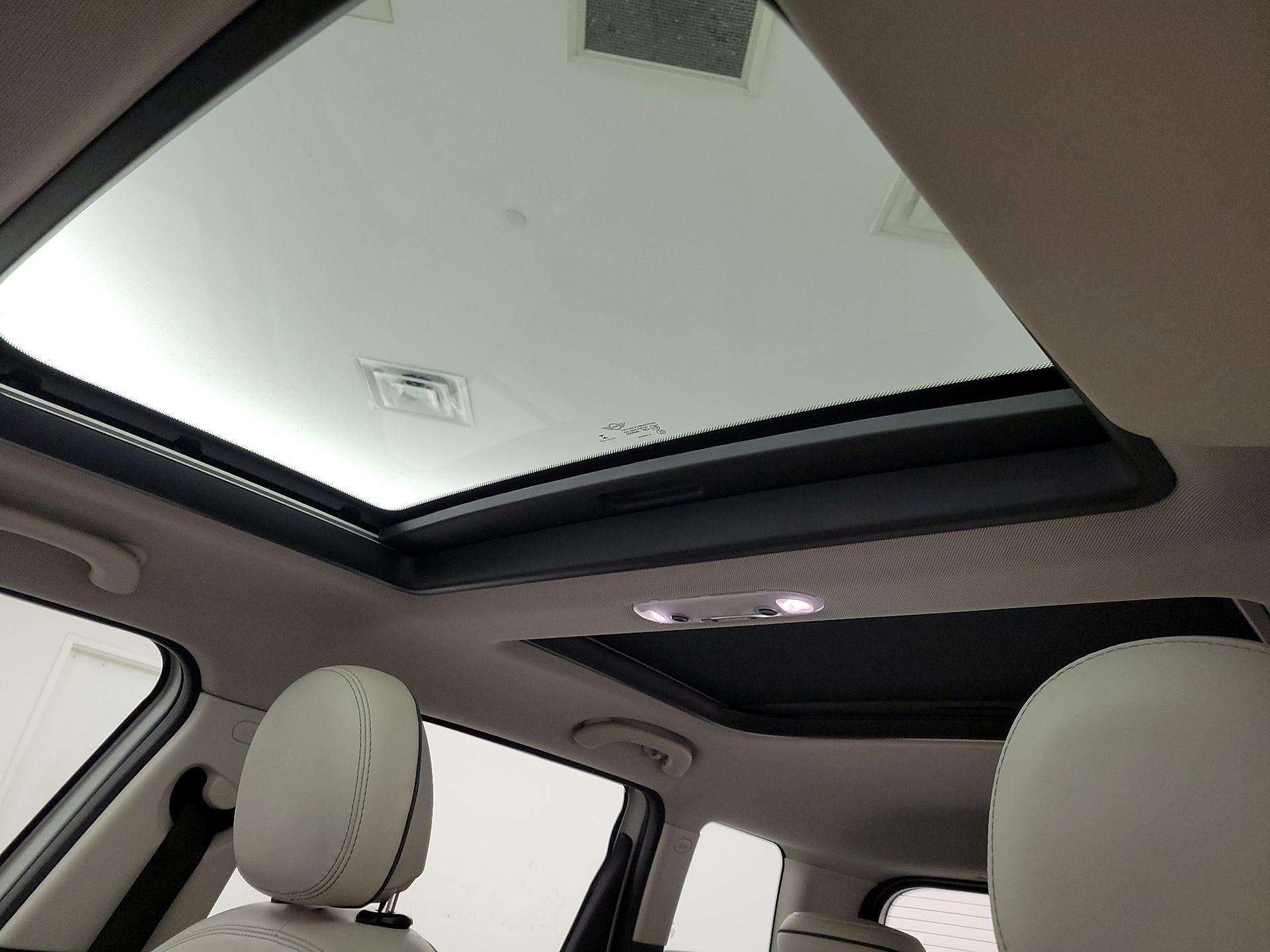 Thumbnail: 2018 MINI Cooper Clubman - 19