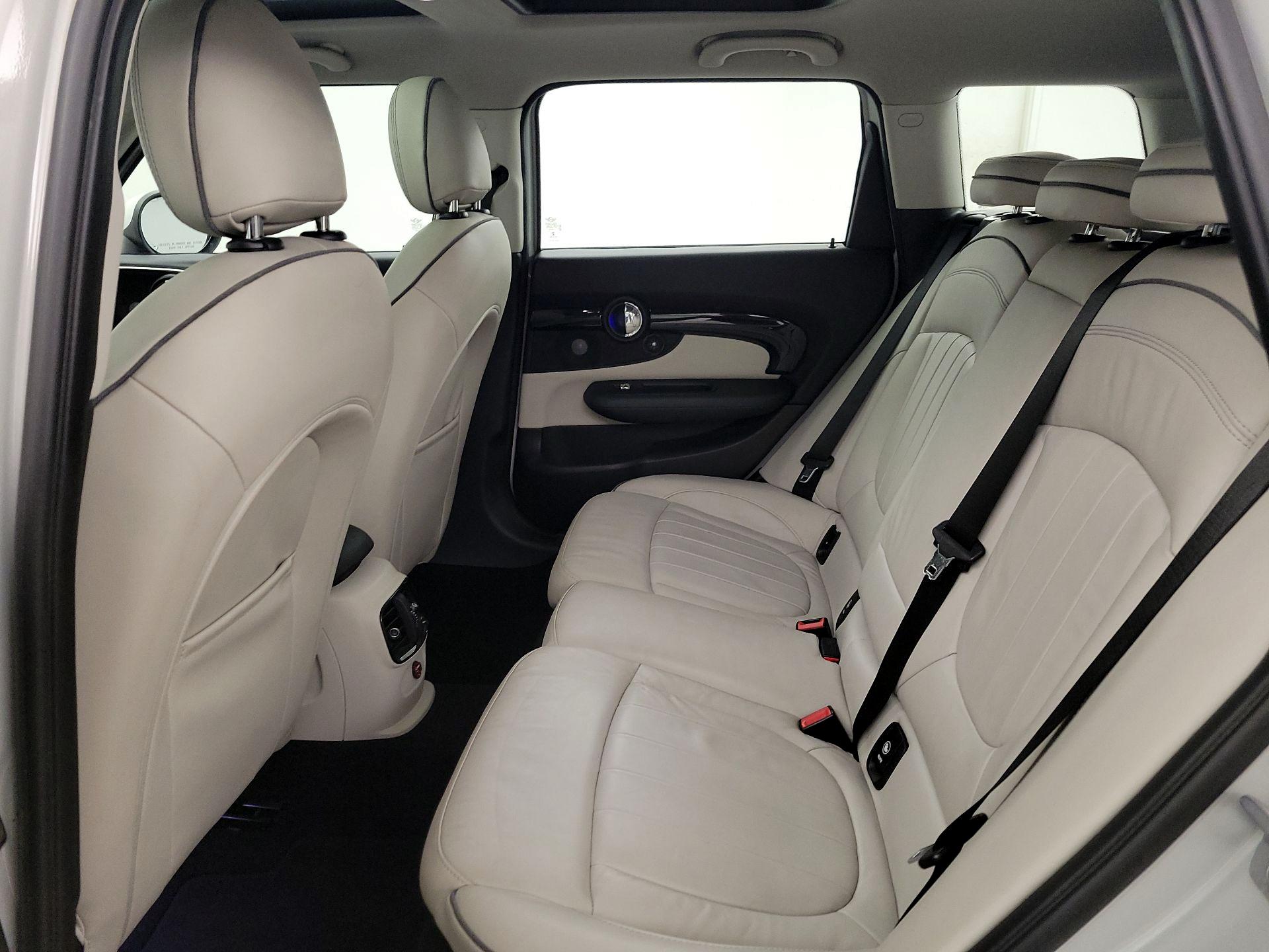 Thumbnail: 2018 MINI Cooper Clubman - 20