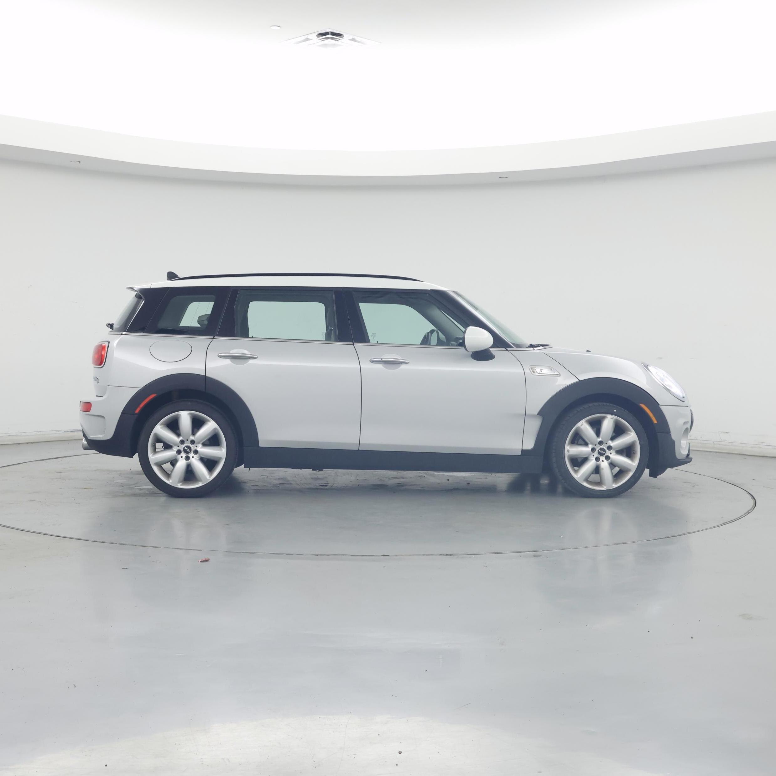 Thumbnail: 2018 MINI Cooper Clubman - 7