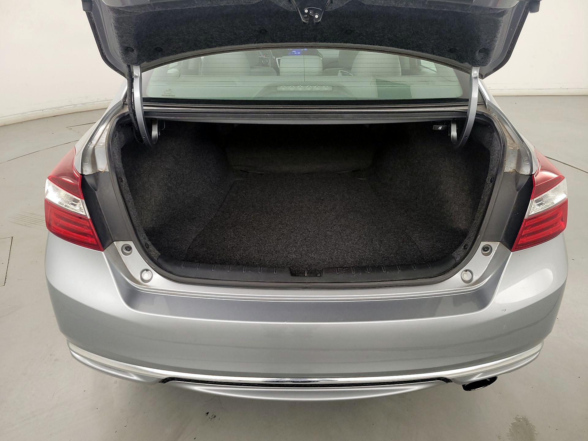 Thumbnail: 2016 Honda Accord - 20