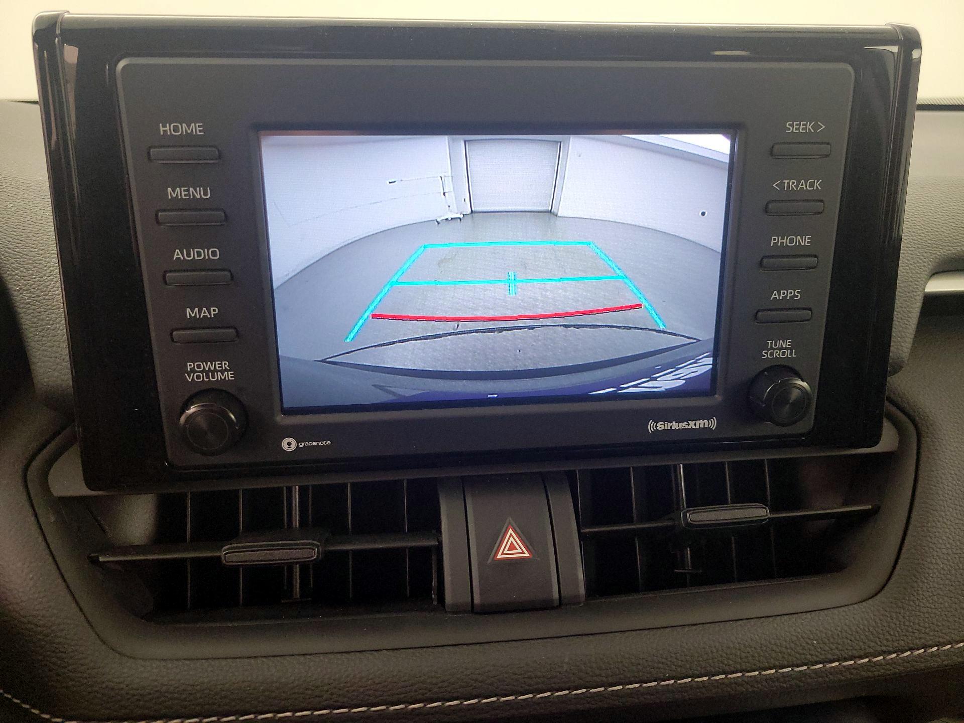 Thumbnail: 2022 Toyota RAV4 - 15