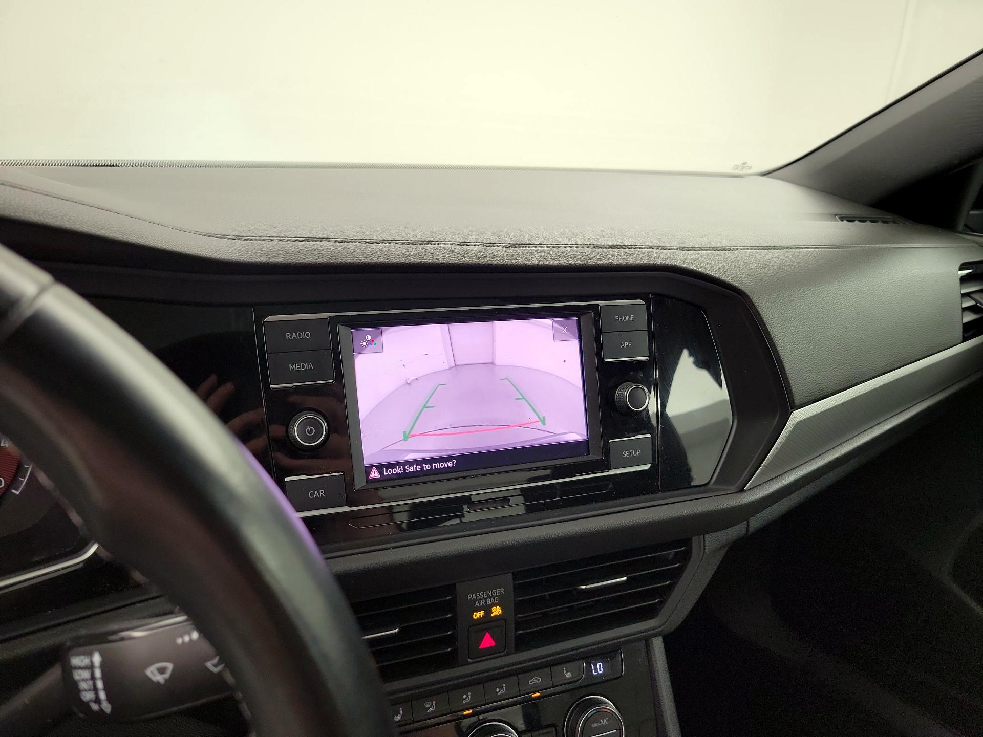 Thumbnail: 2019 Volkswagen Jetta - 14