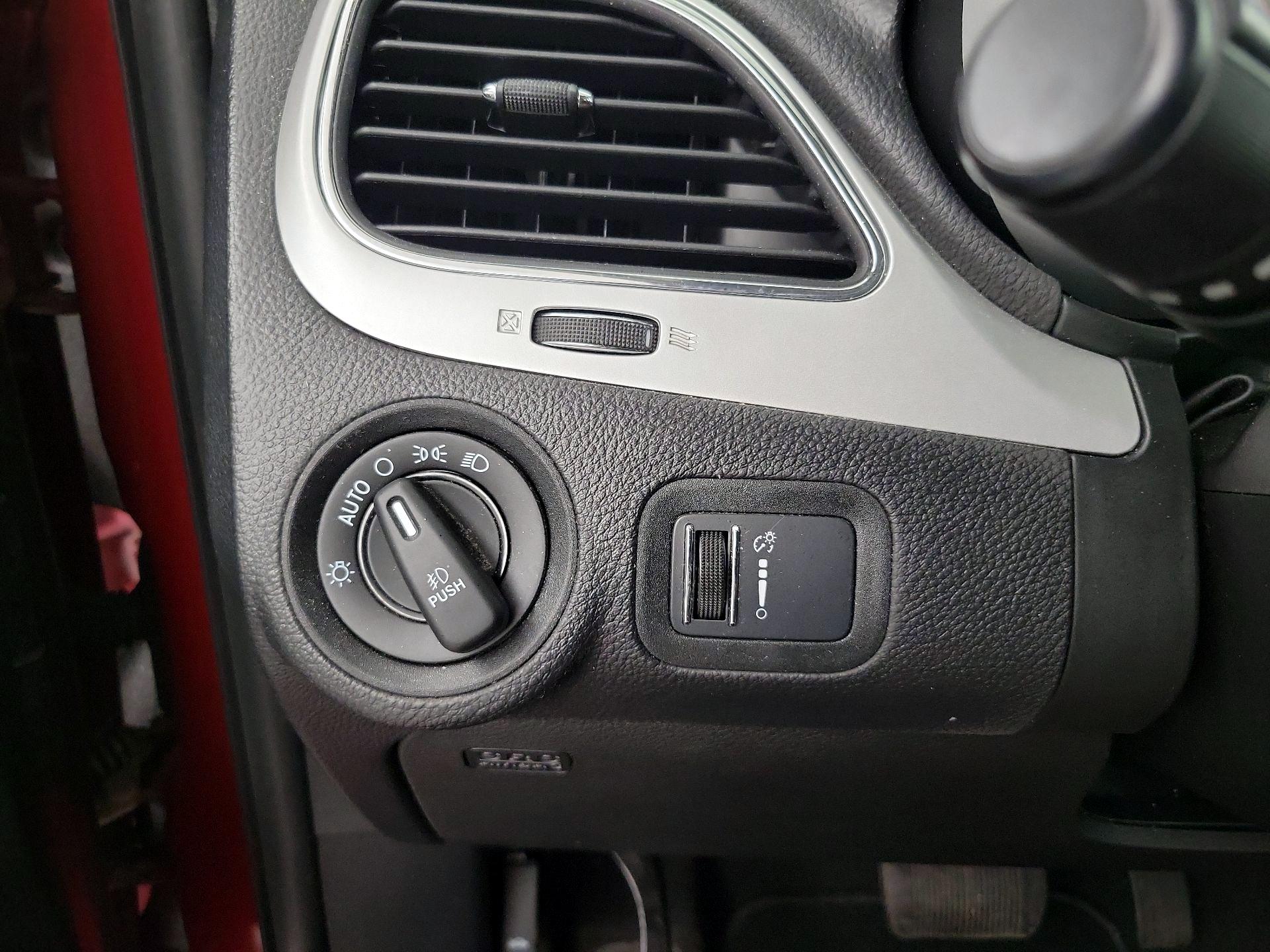 Thumbnail: 2016 Dodge Journey - 13
