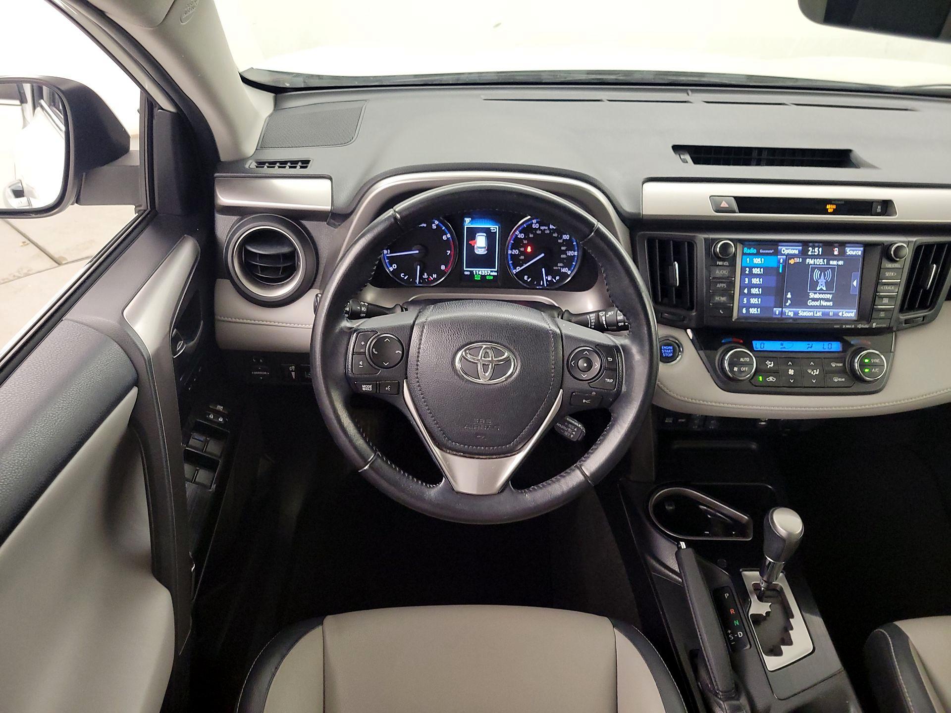 Thumbnail: 2016 Toyota RAV4 - 10