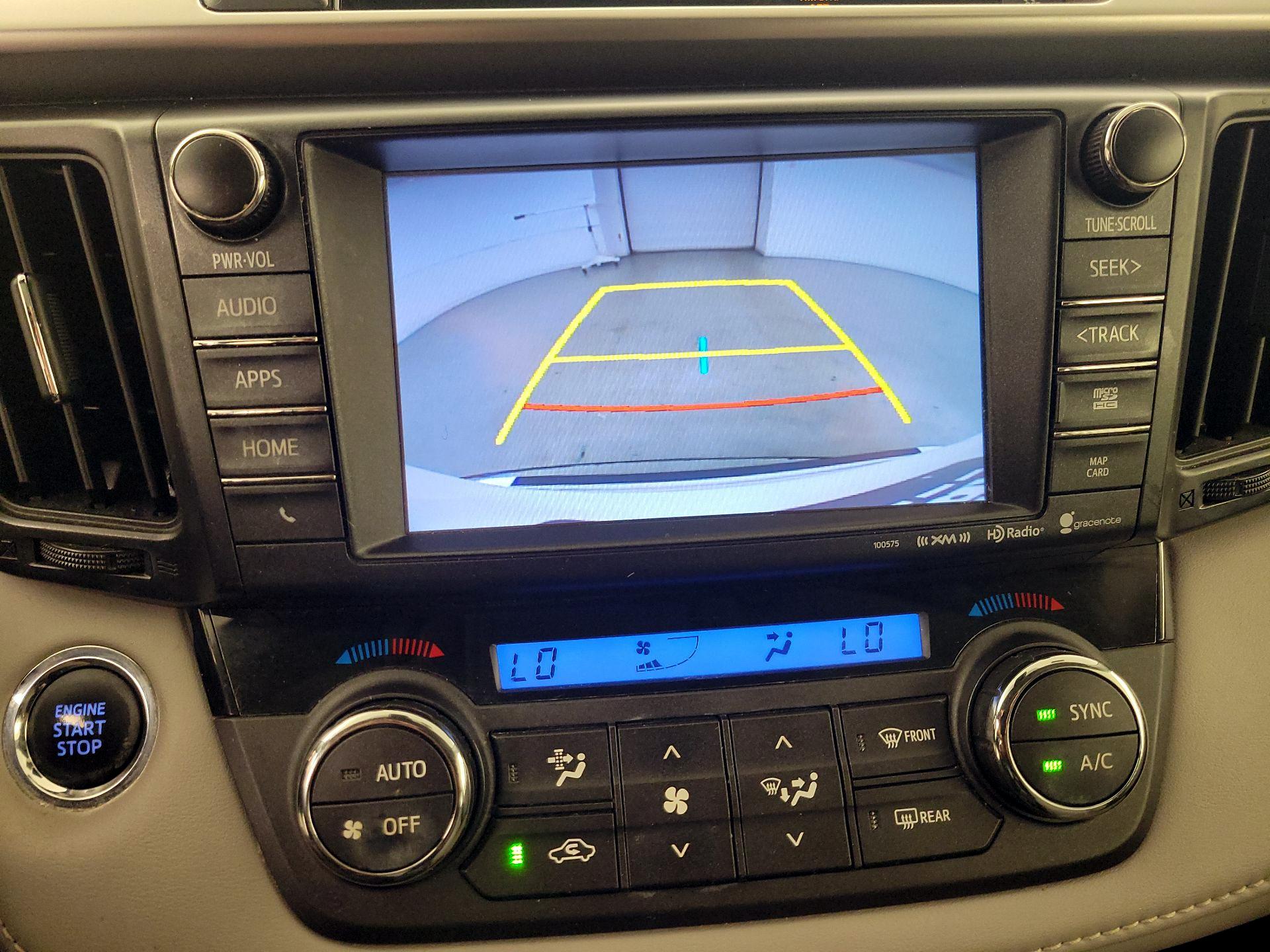 Thumbnail: 2016 Toyota RAV4 - 14