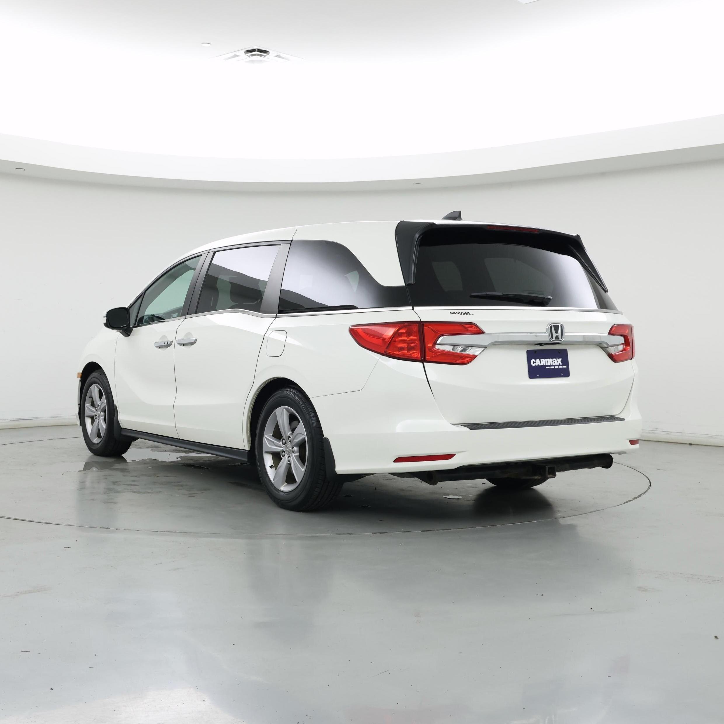 Thumbnail: 2019 Honda Odyssey - 2